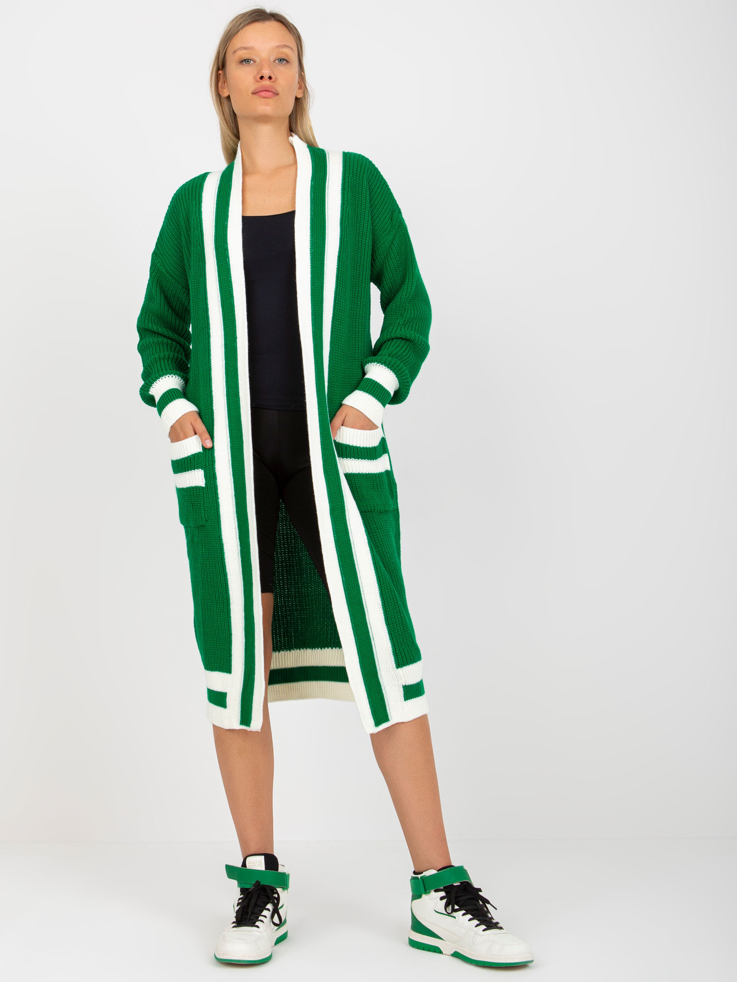 Zelený dlhý kardigan lemovaný pruhmi LC-SW-0291.06X-green Veľkosť: ONE SIZE