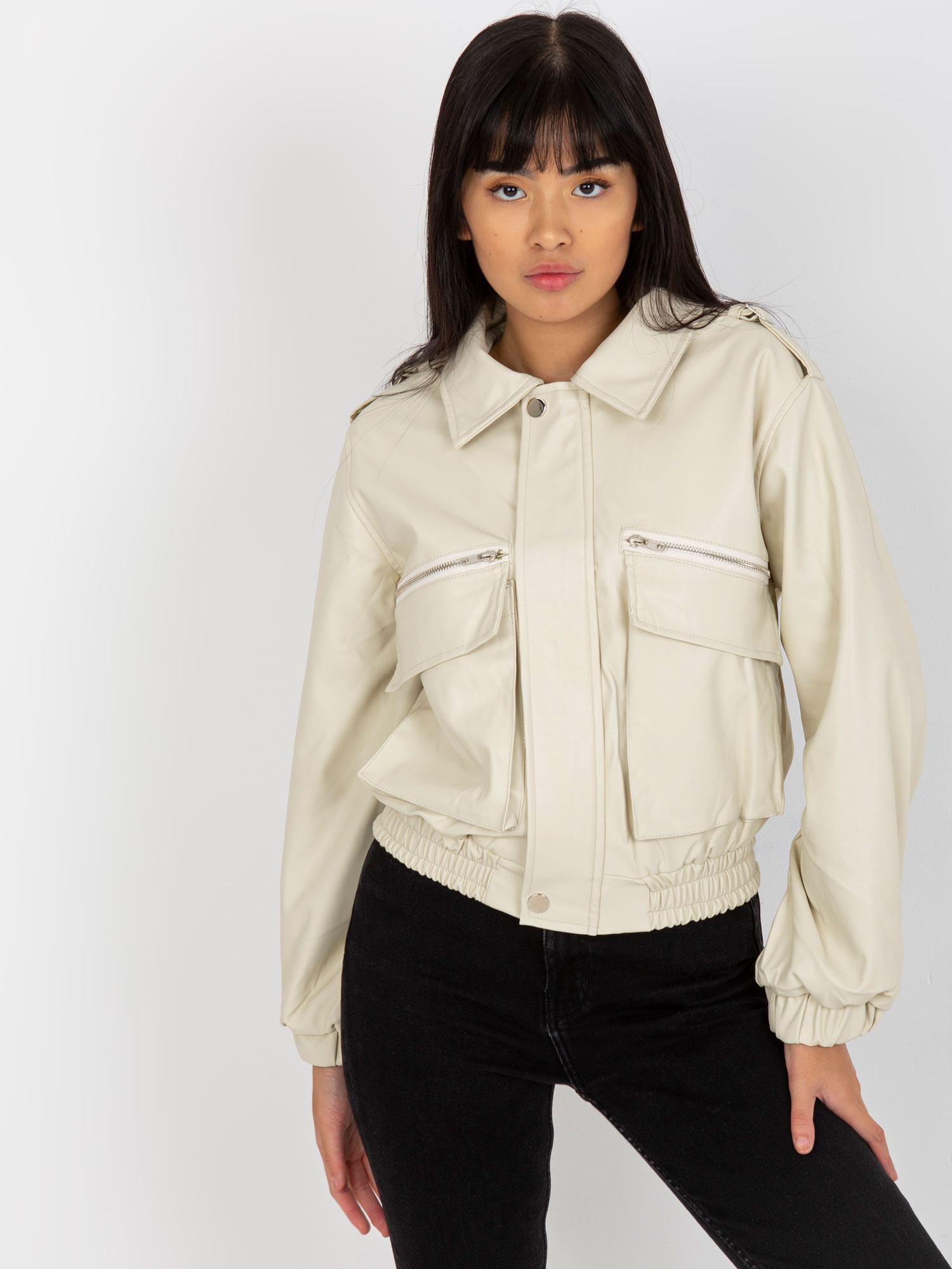 Svetlobéžová koženková bunda EM-KR-MC159.29X-light beige Veľkosť: M/L