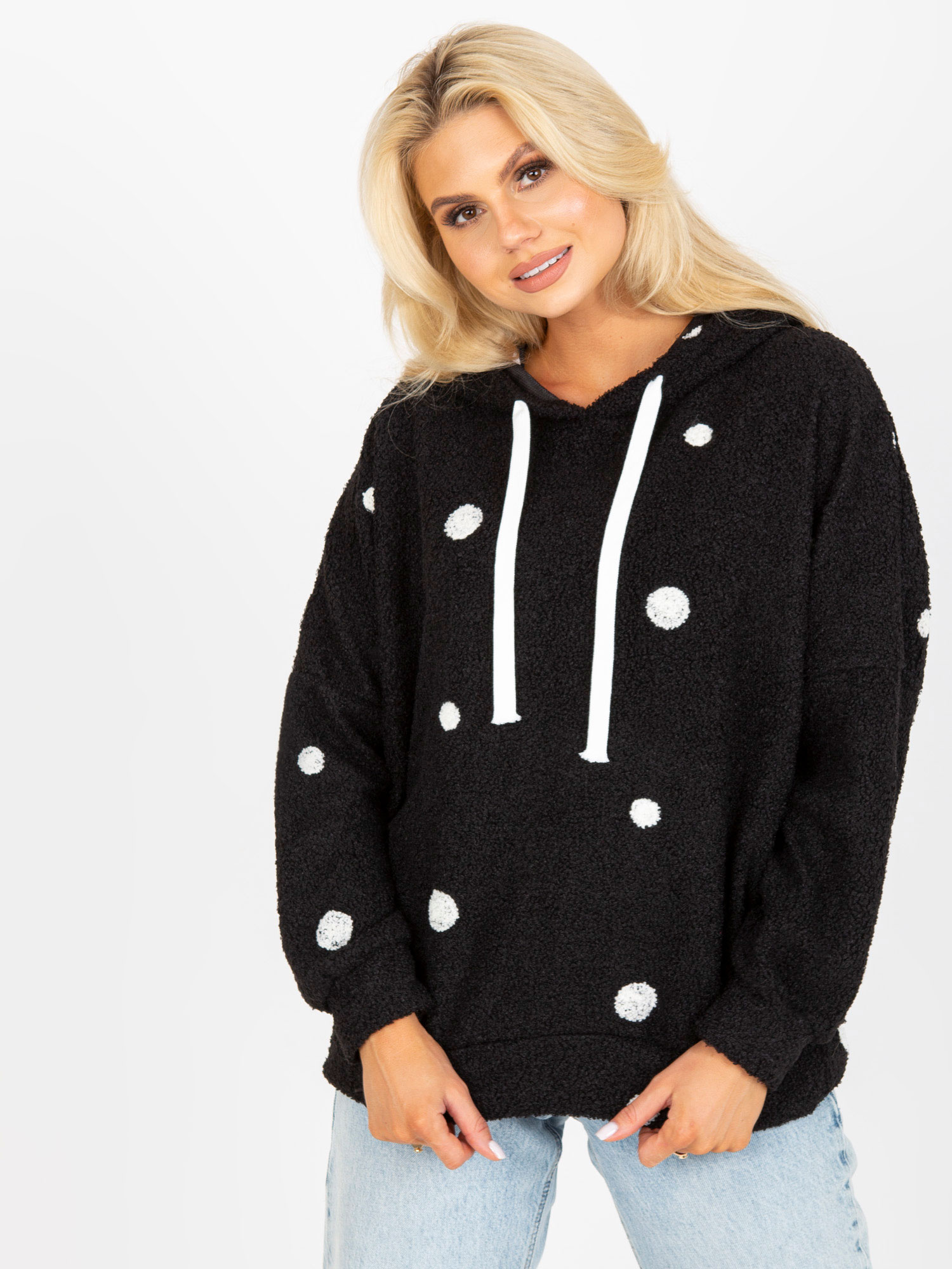 Čierna teddy mikina s bodkami FA-BL-7605.24-black Veľkosť: ONE SIZE