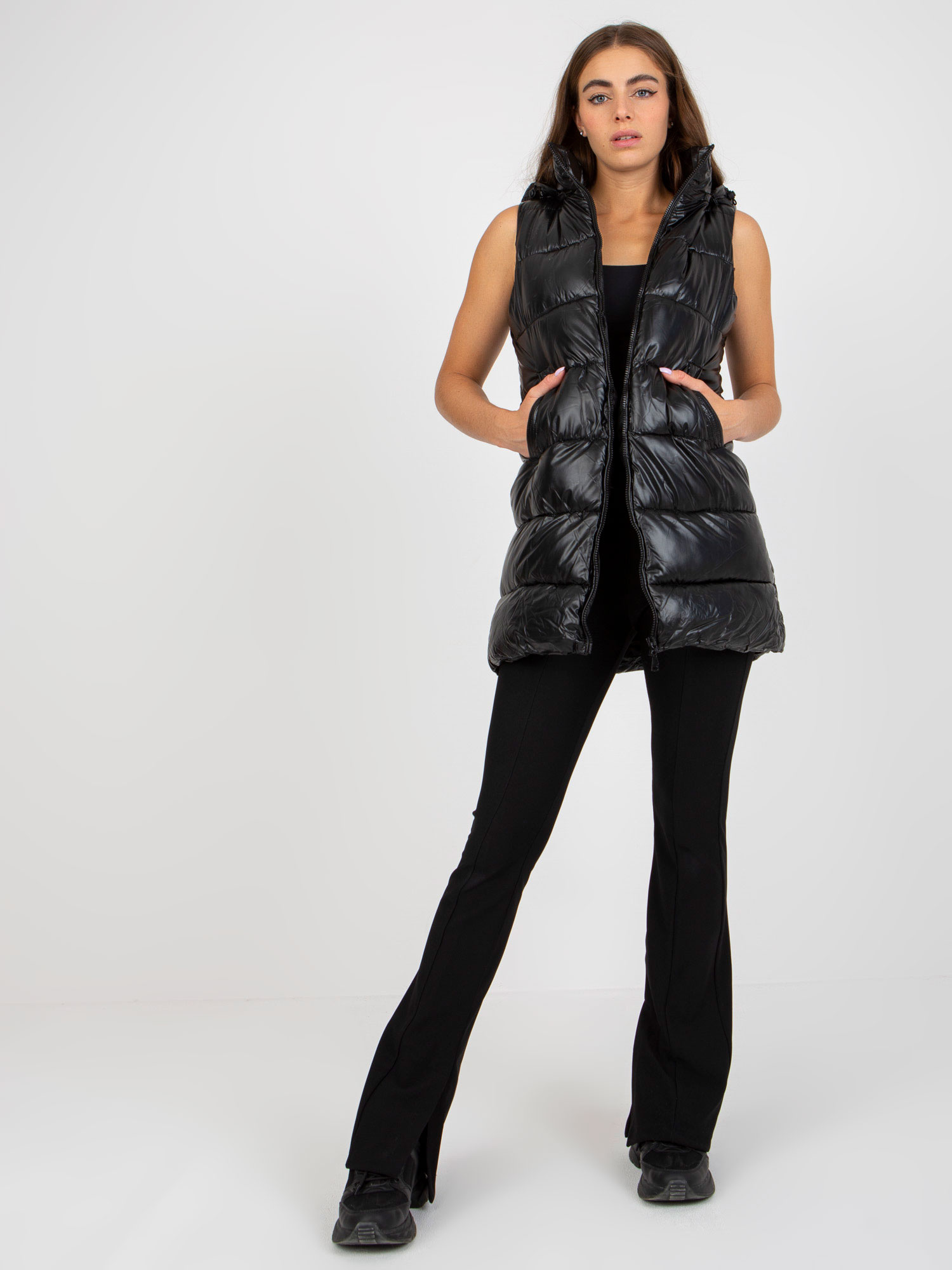 Černá lesklá vesta -NM-KZ-D2-3818.98P-black Veľkosť: S