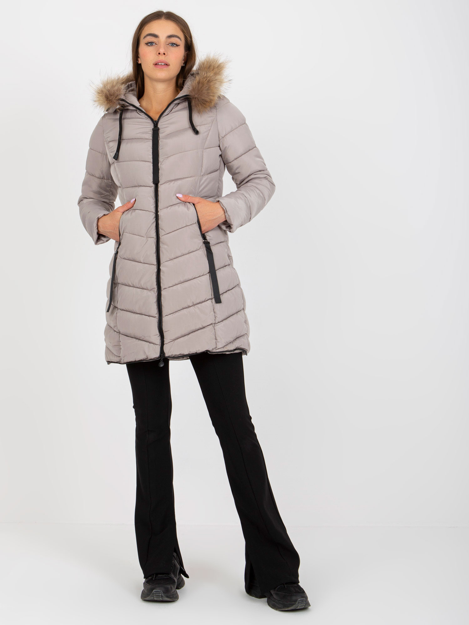 Tmavobéžová dlhšia prešívaná bunda NM-KR-P22-6678-1.18P-dark beige Veľkosť: XL