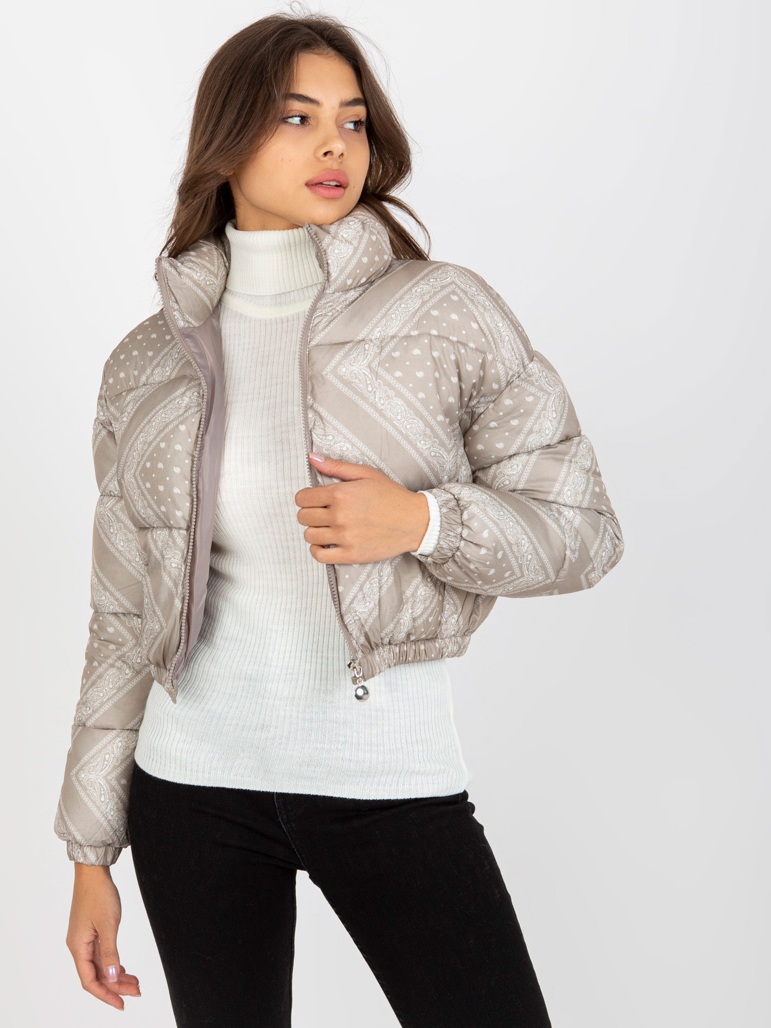 Tmavobéžová vzorovaná crop bunda NM-KR-P22-6631.98P-dark beige Veľkosť: XL