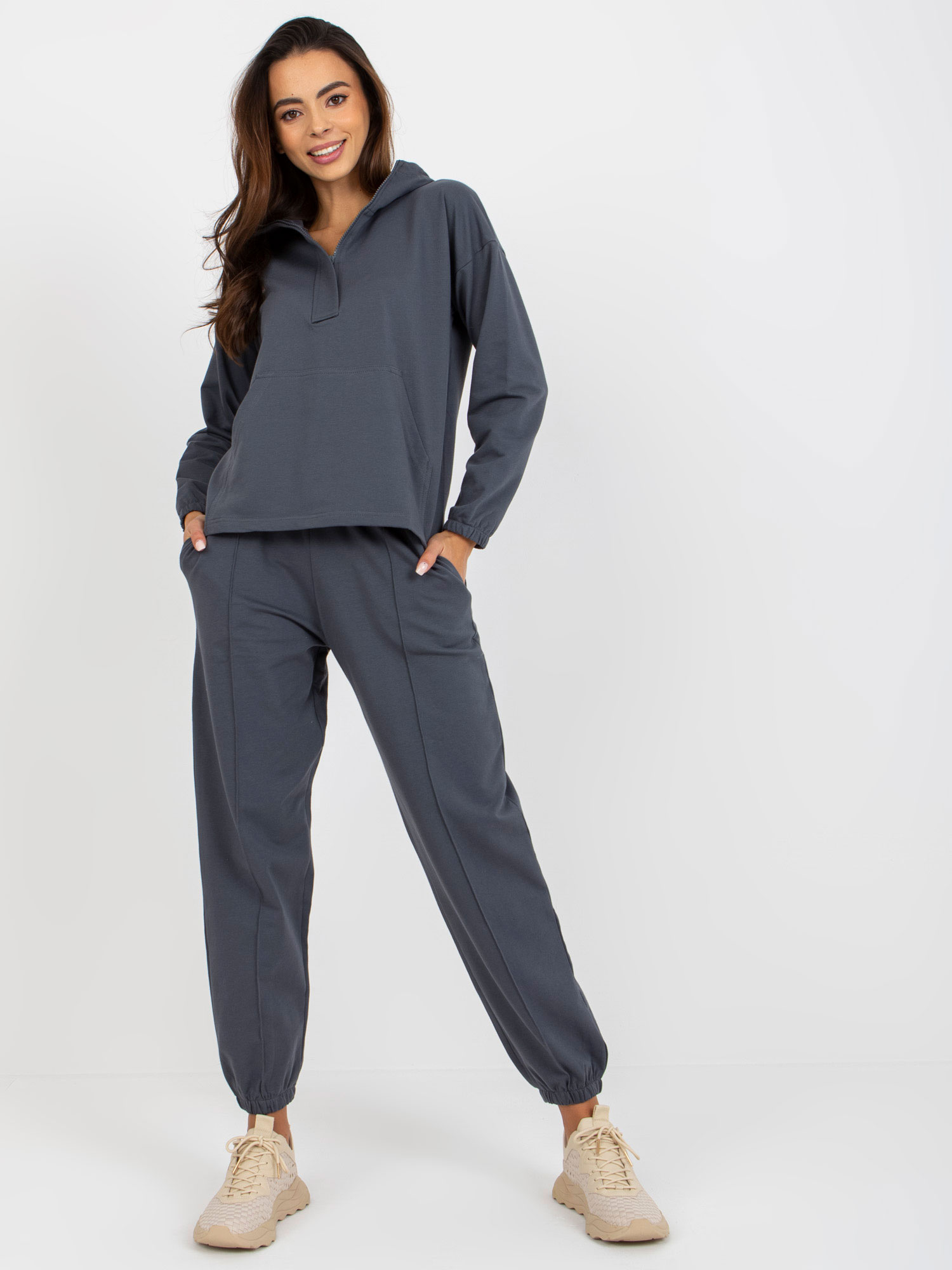 Tmavosivá tepláková súprava s kapucňou -BR-PI-9122-dark grey Veľkosť: XL