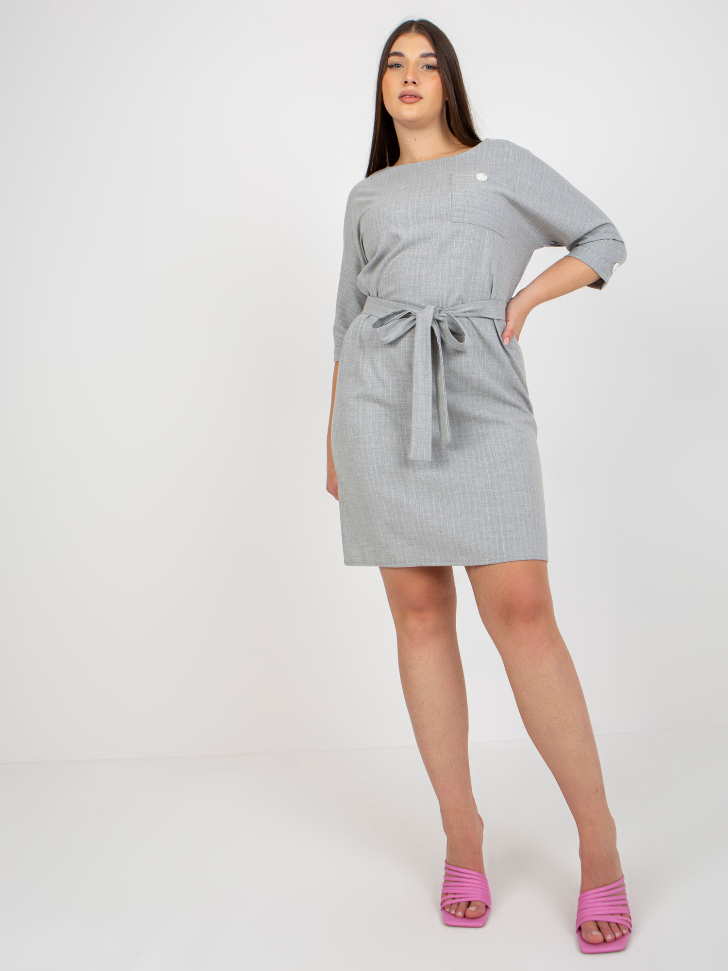 Sivé šaty s opaskom -LK-SK-507724.10-grey Veľkosť: 42