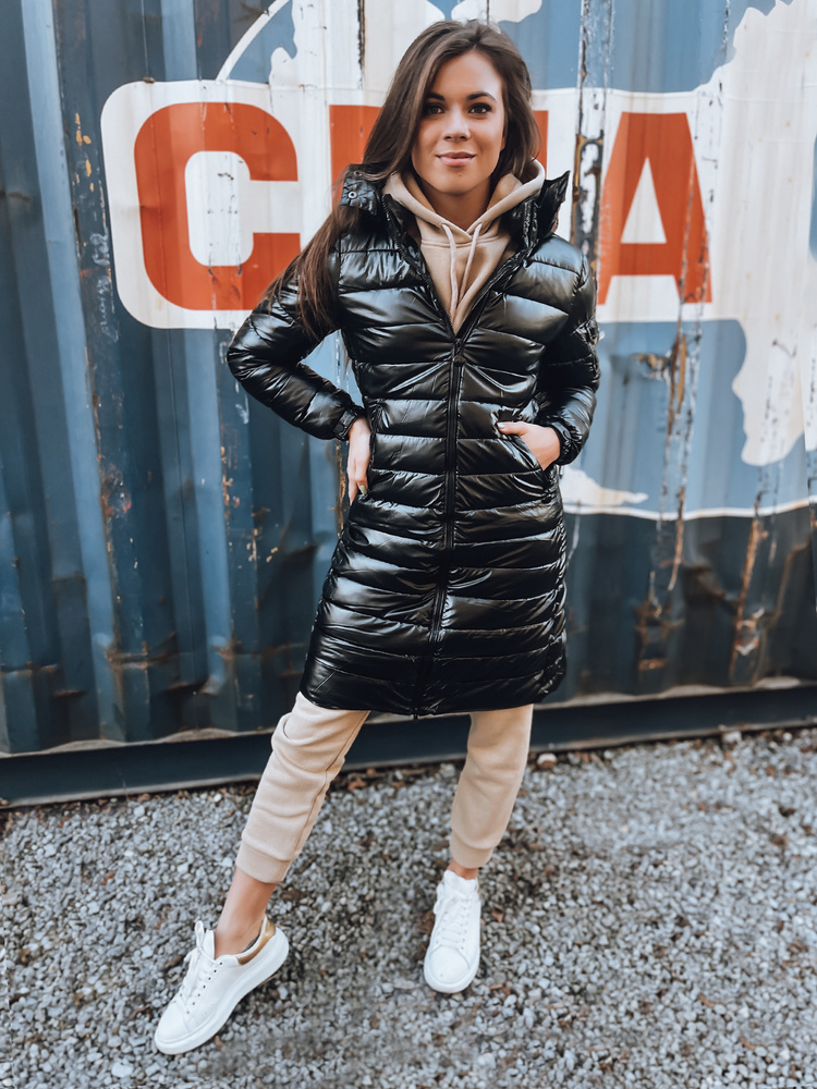 Dlhý prešívaný kabát LESSI - čierny TY3353 Veľkosť: S