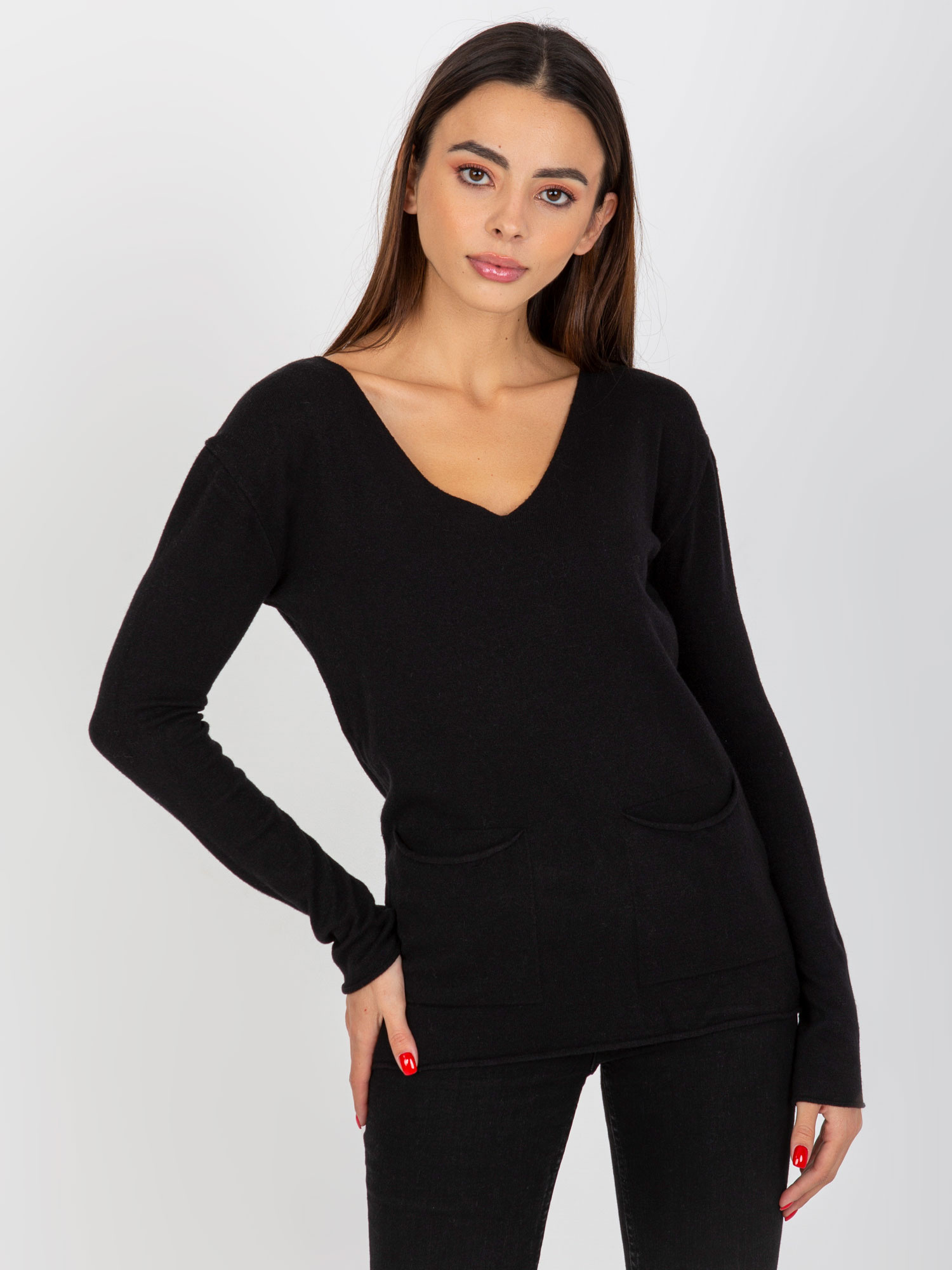 Čierny sveter s vreckami VI-SW-20282.32-black Veľkosť: ONE SIZE