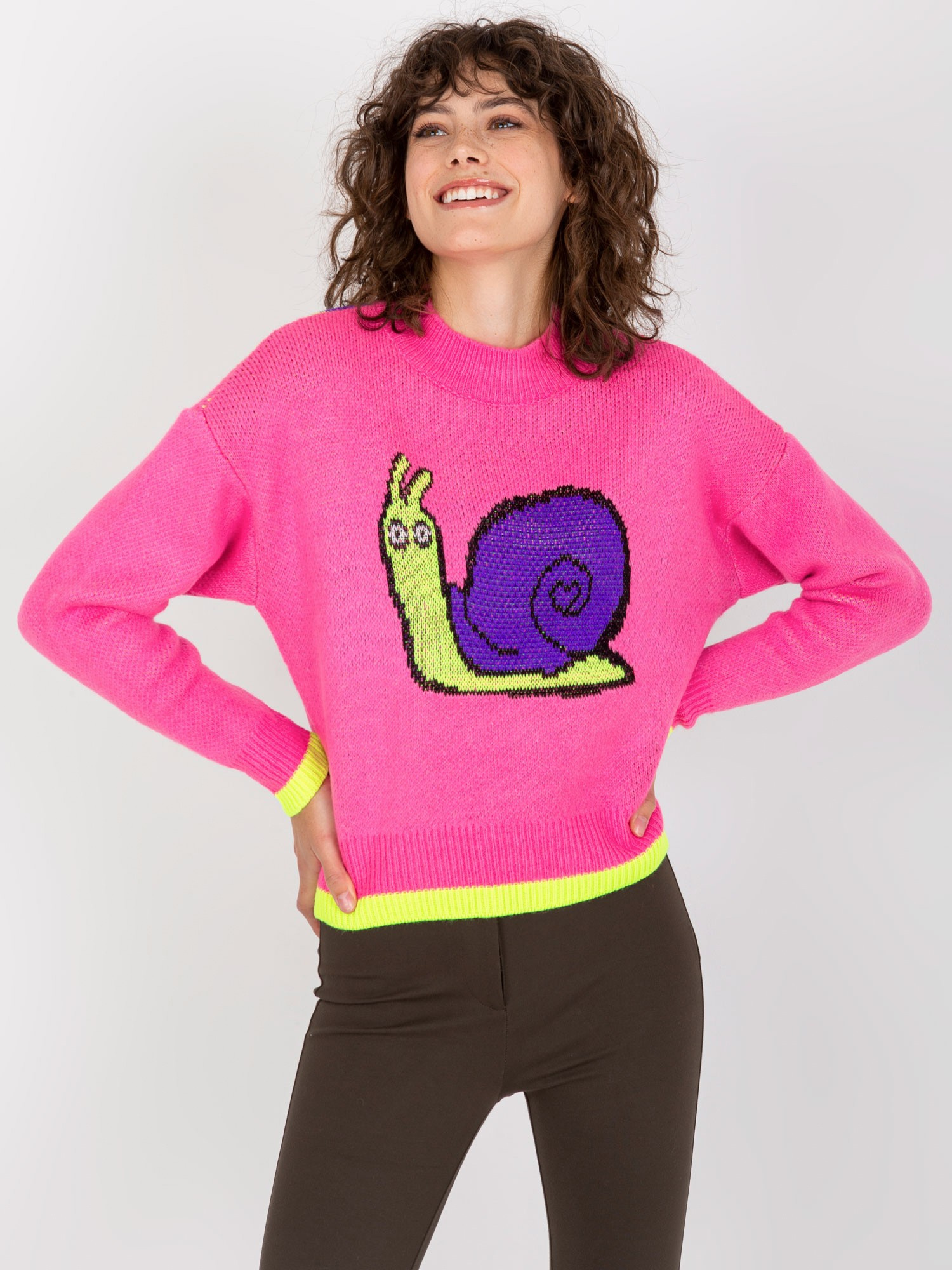 Neónovo-ružový sveter s potlačou EM-SW-1027-01.01X-pink Veľkosť: ONE SIZE