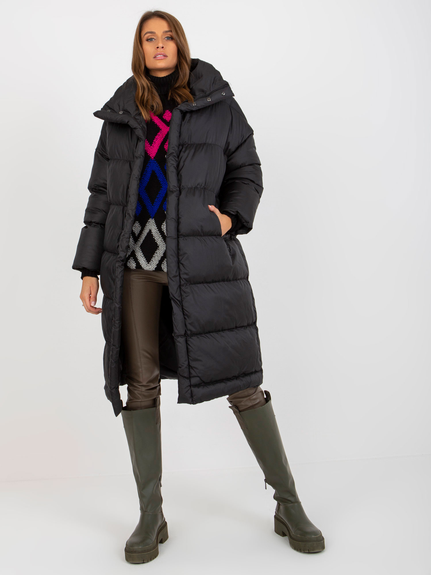 Čierna dlhšia prešívaná zimná bunda LF-KR-160404.98P-black Veľkosť: S