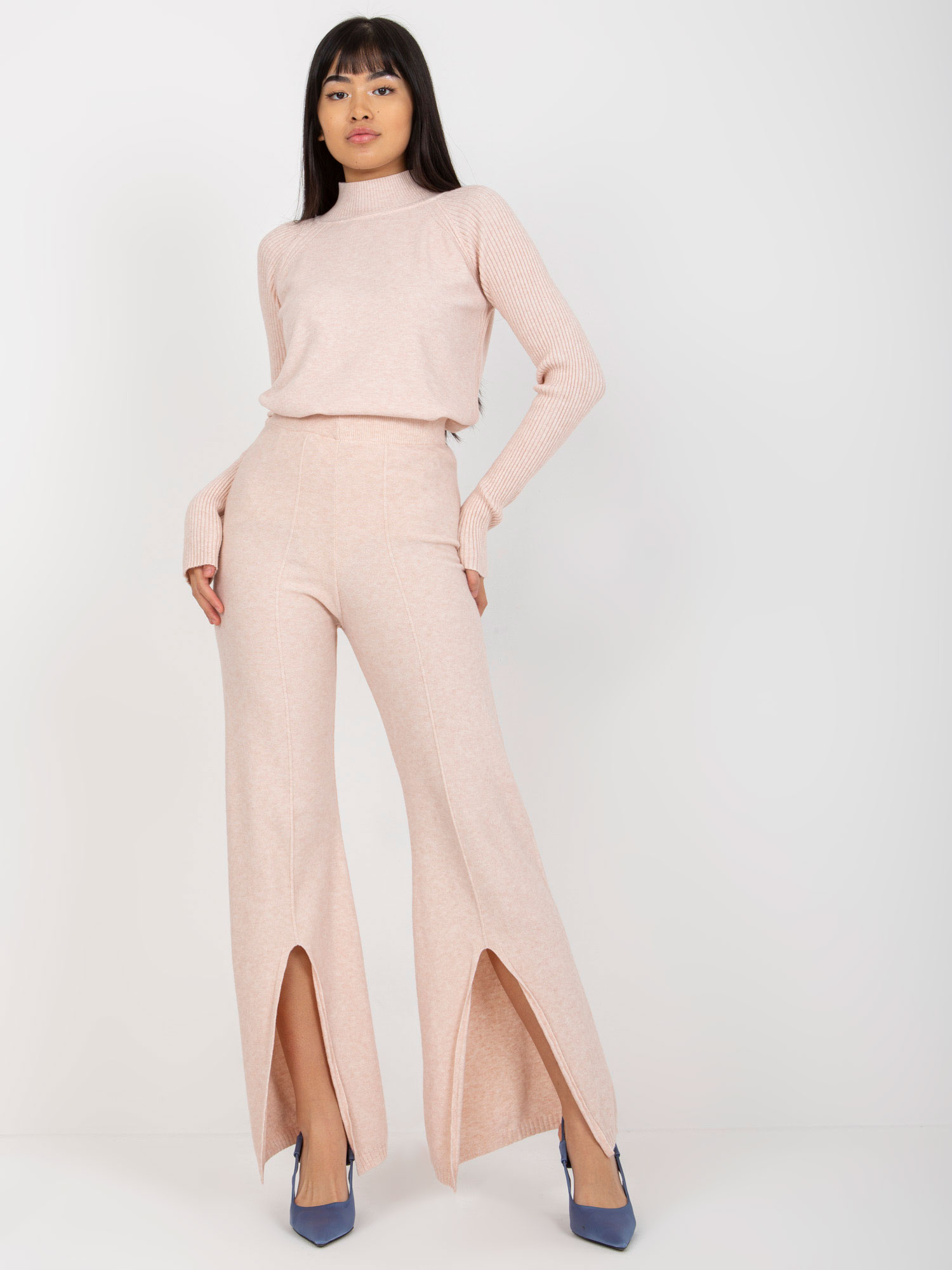 Svetloružové zvonové nohavice s rozparkom VI-SP-20271.97-light pink Veľkosť: ONE SIZE