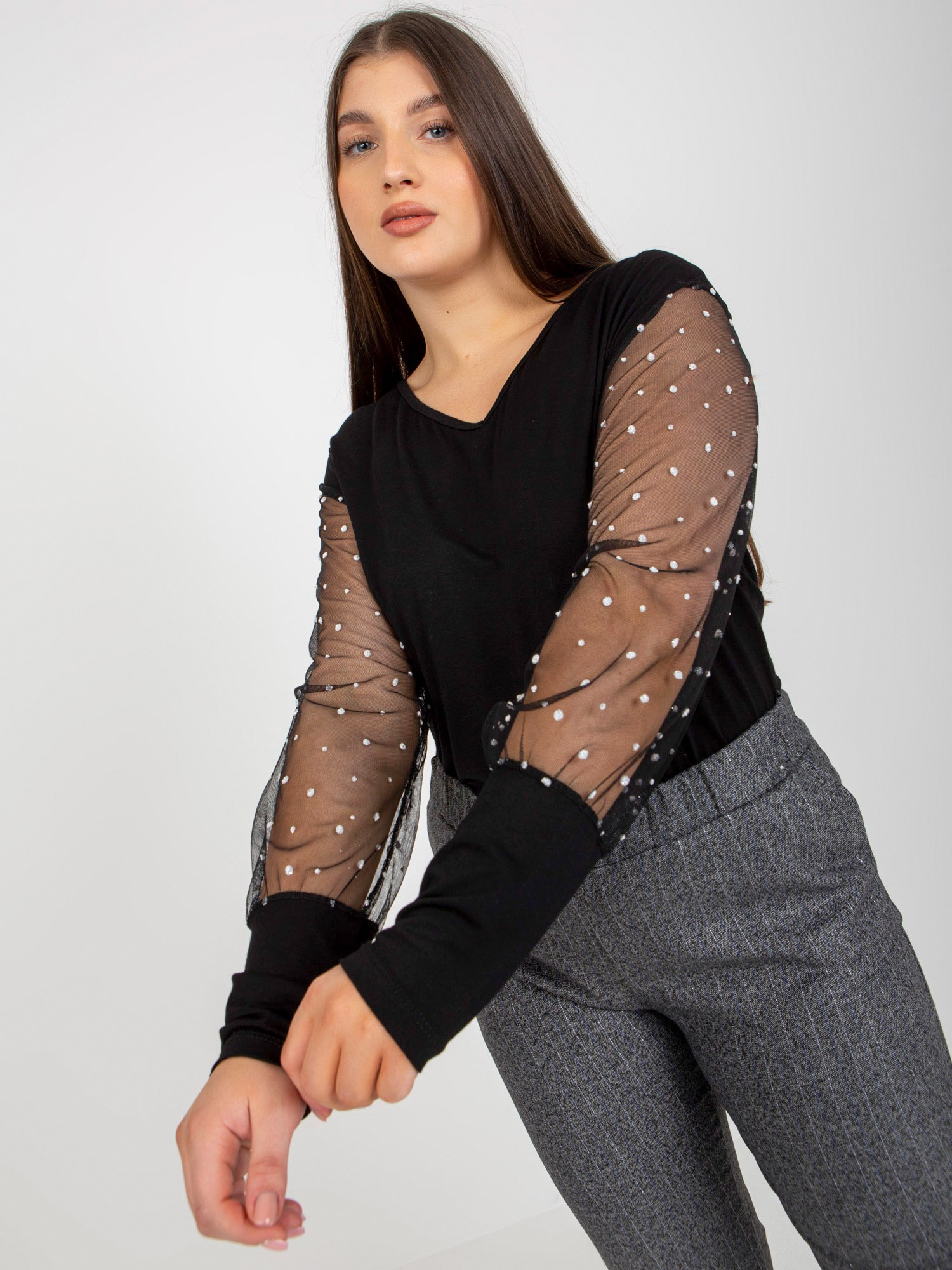 Čierna blúzka s perličkovými rukávmi -BR-BZ-2057.04-black Veľkosť: 3XL