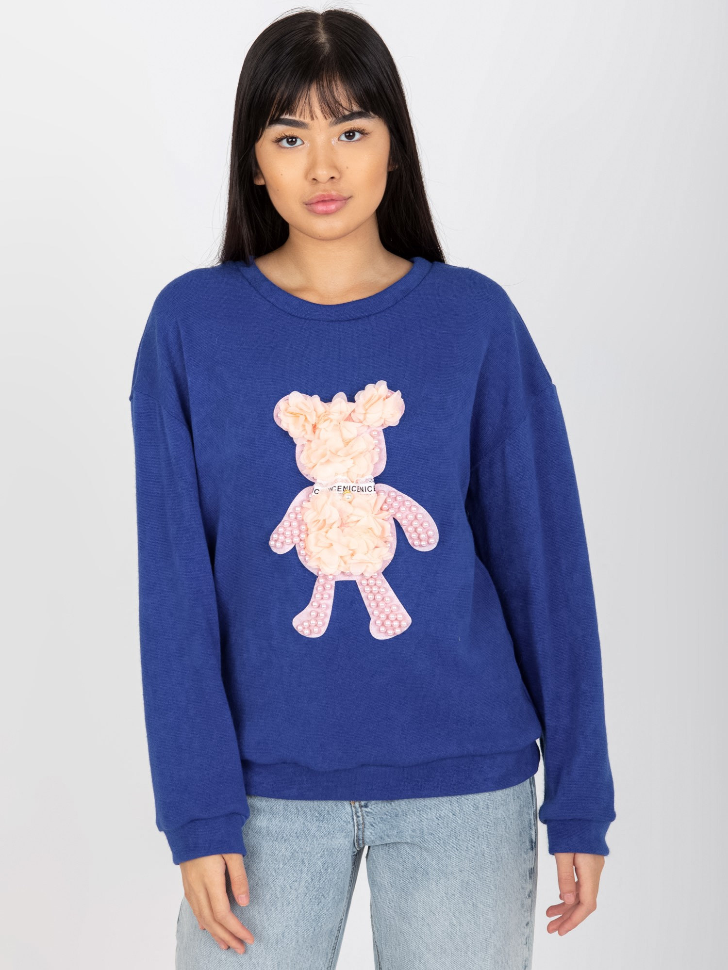 Tmavomodrý sveter s medvedíkom LK-BZ-509067.15-dark blue Veľkosť: ONE SIZE