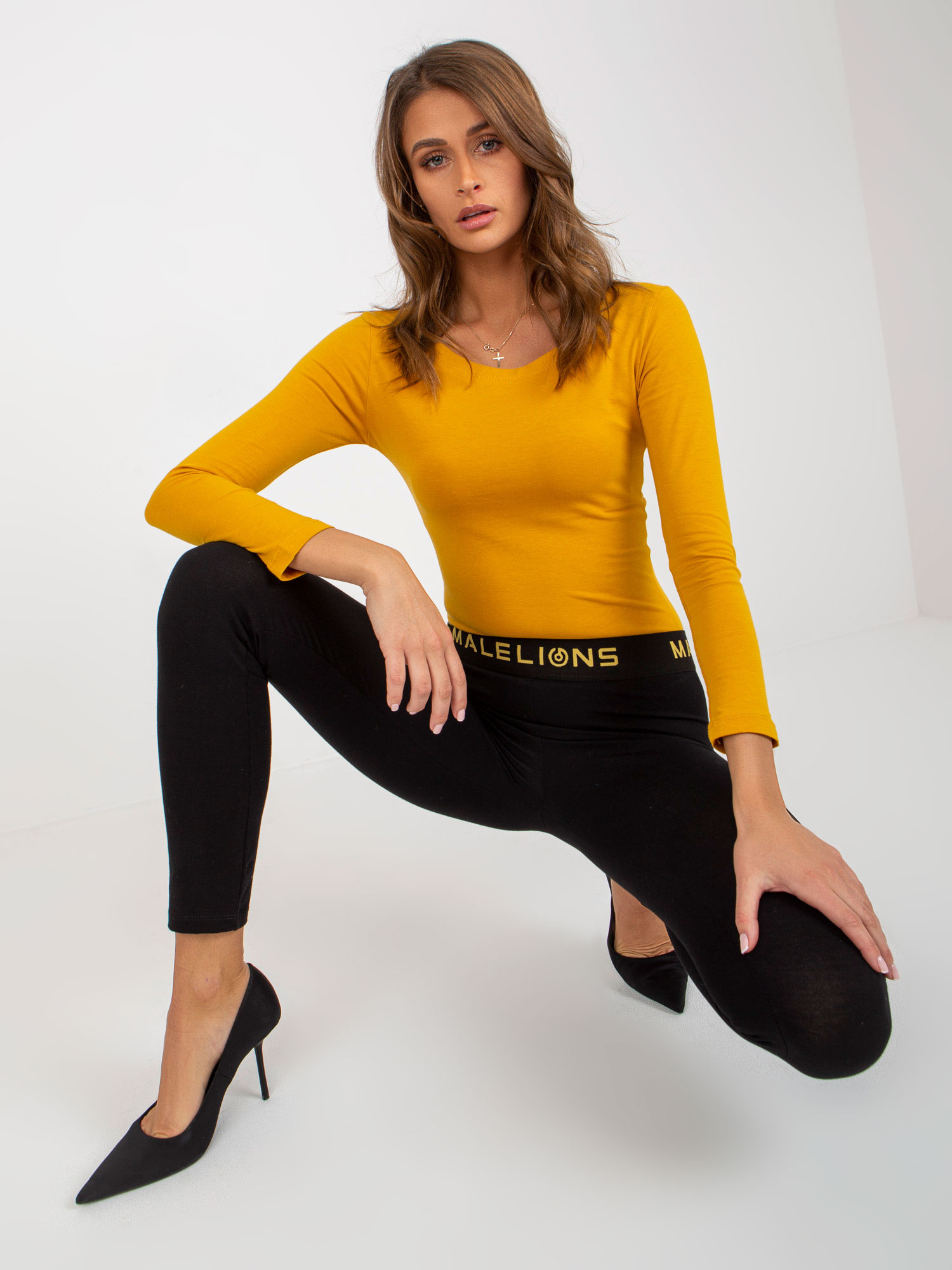 Čierne legíny s nápisom v páse -RV-LG-8446.90P-black Veľkosť: XL