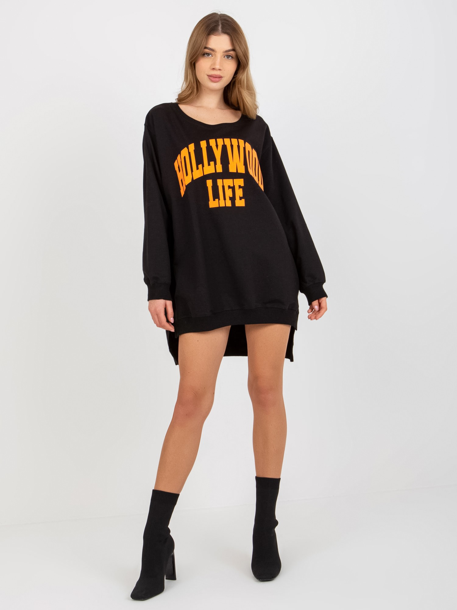 Čierne mikinové šaty Holywood life VI-BL-3102.01P-black Veľkosť: ONE SIZE