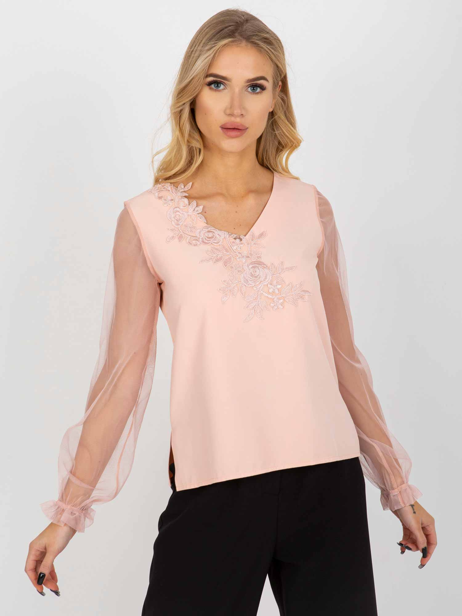 Broskyňová spoločenská blúzka s čipkou -LK-BZ-506666.87P-peach Veľkosť: 38