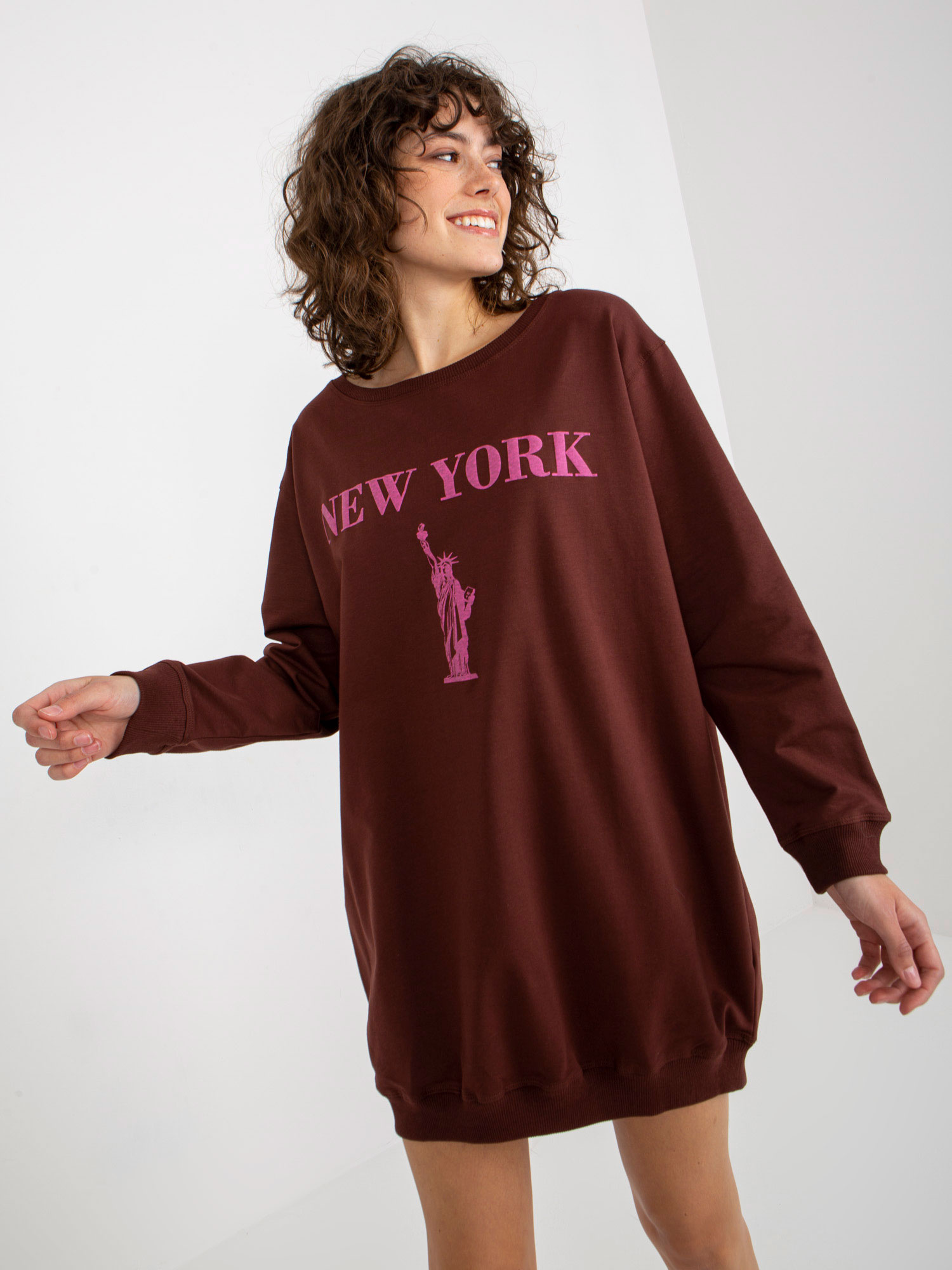 Hnedé mikinové šaty New York -VI-BL-3212.15X-brown Veľkosť: ONE SIZE