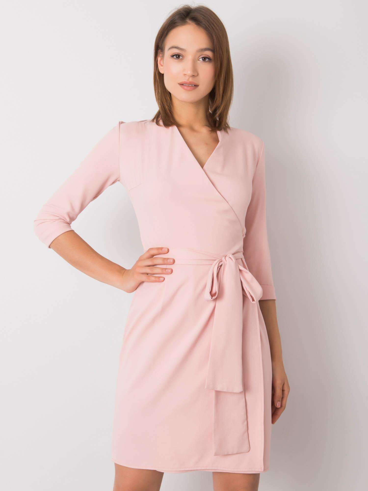 Svetloružové šaty s viazaním LK-SK-507665.17P-pink Veľkosť: 42