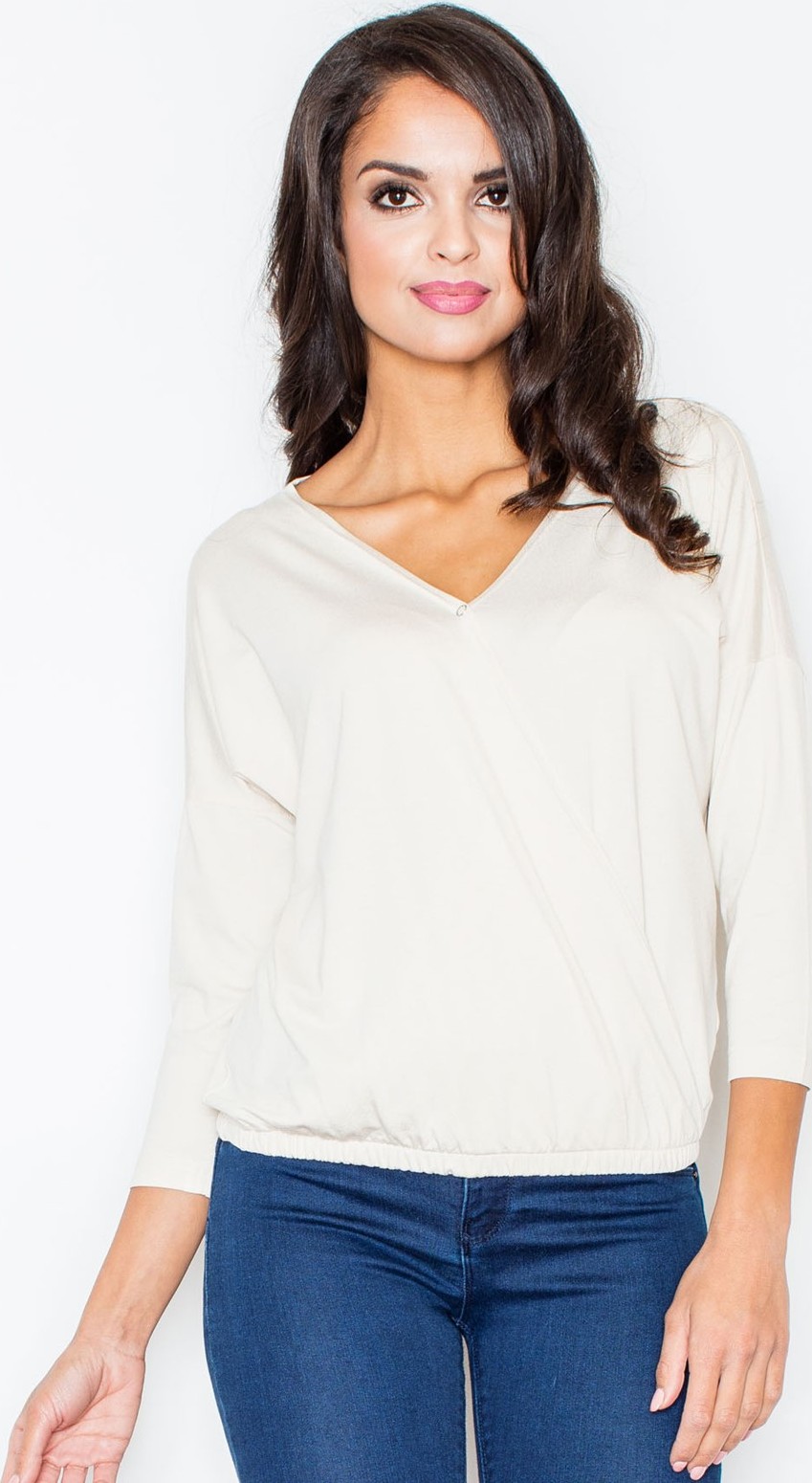 Smotanová blúzka s výstrihom do V M278 Veľkosť: L