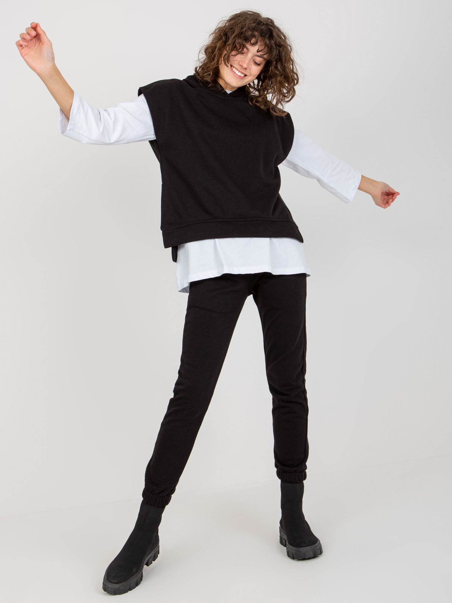 Čierna trojdielna súprava -EM-KMPL-764.64-black Veľkosť: ONE SIZE