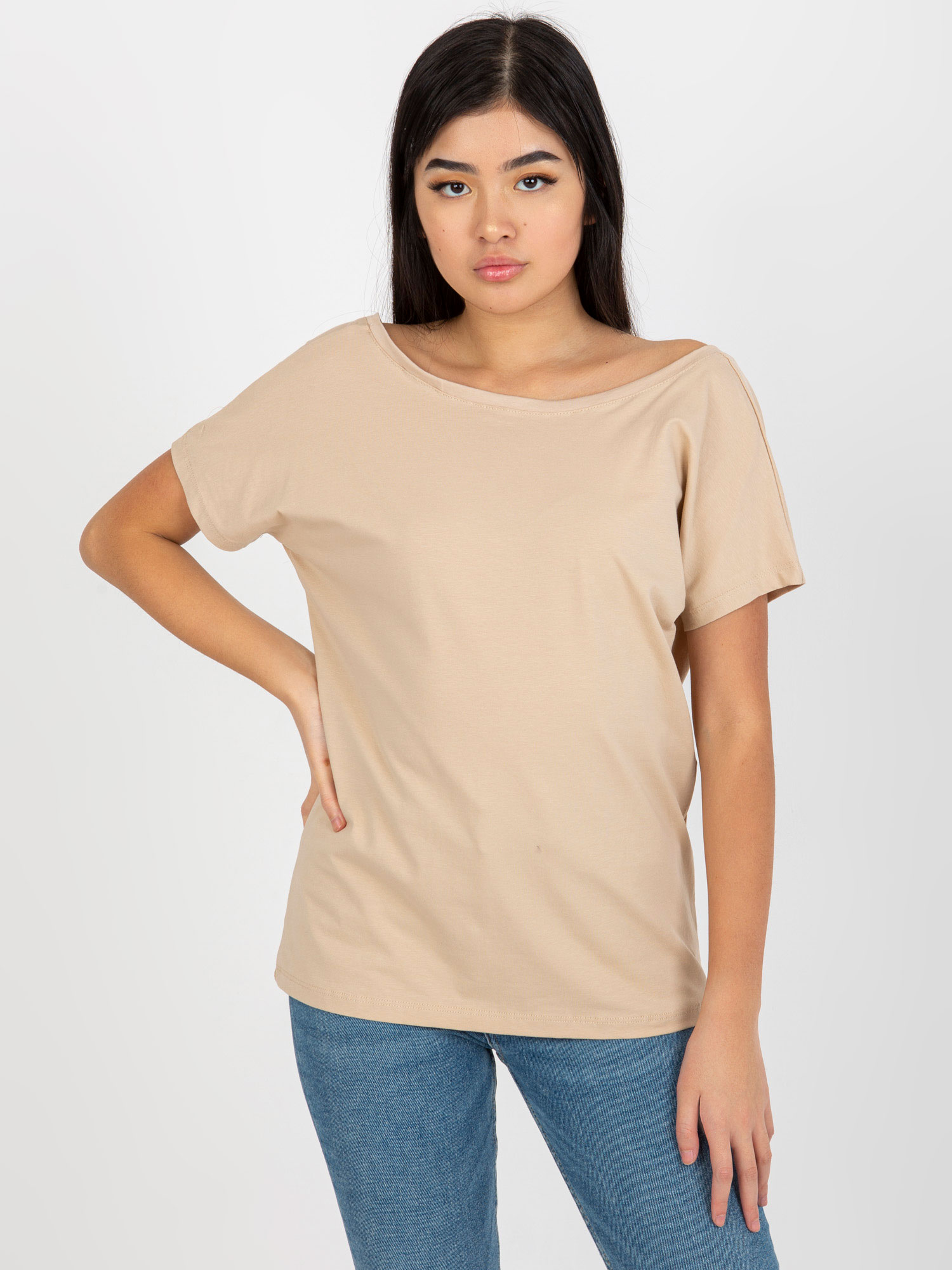 BÉŽOVÉ TRIČKO S VÝSTRIHOM NA CHRBTE RV-TS-4662.95-BEIGE Veľkosť: XL