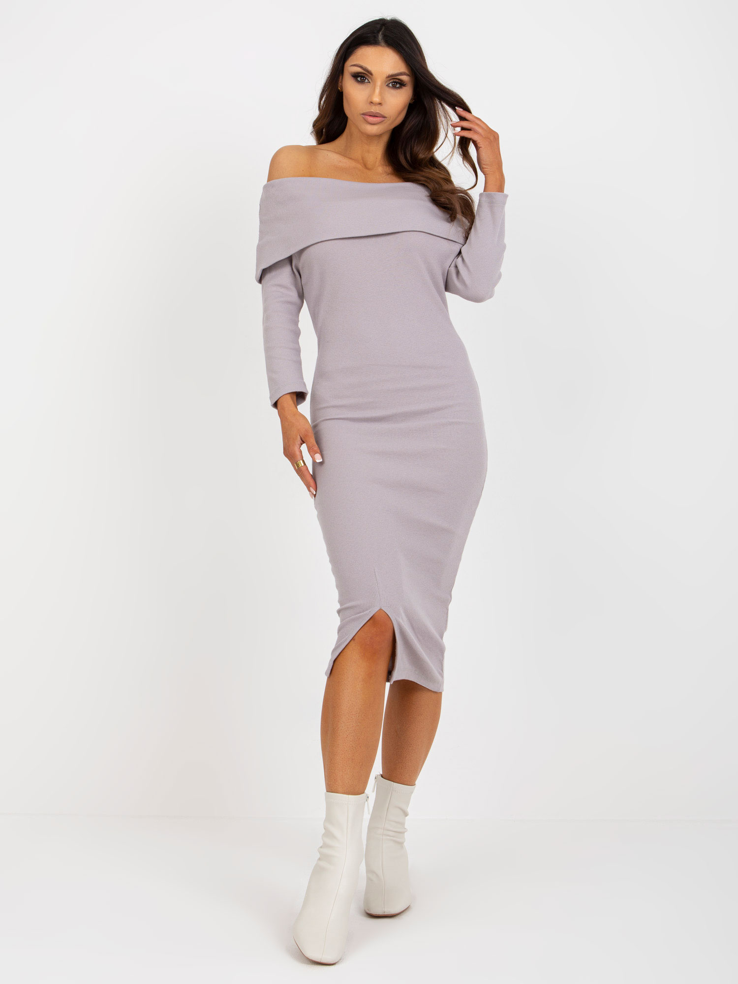 Svetlofialové šaty v dĺžke midi EM-SK-HW-20-367.85-light violet Veľkosť: S/M