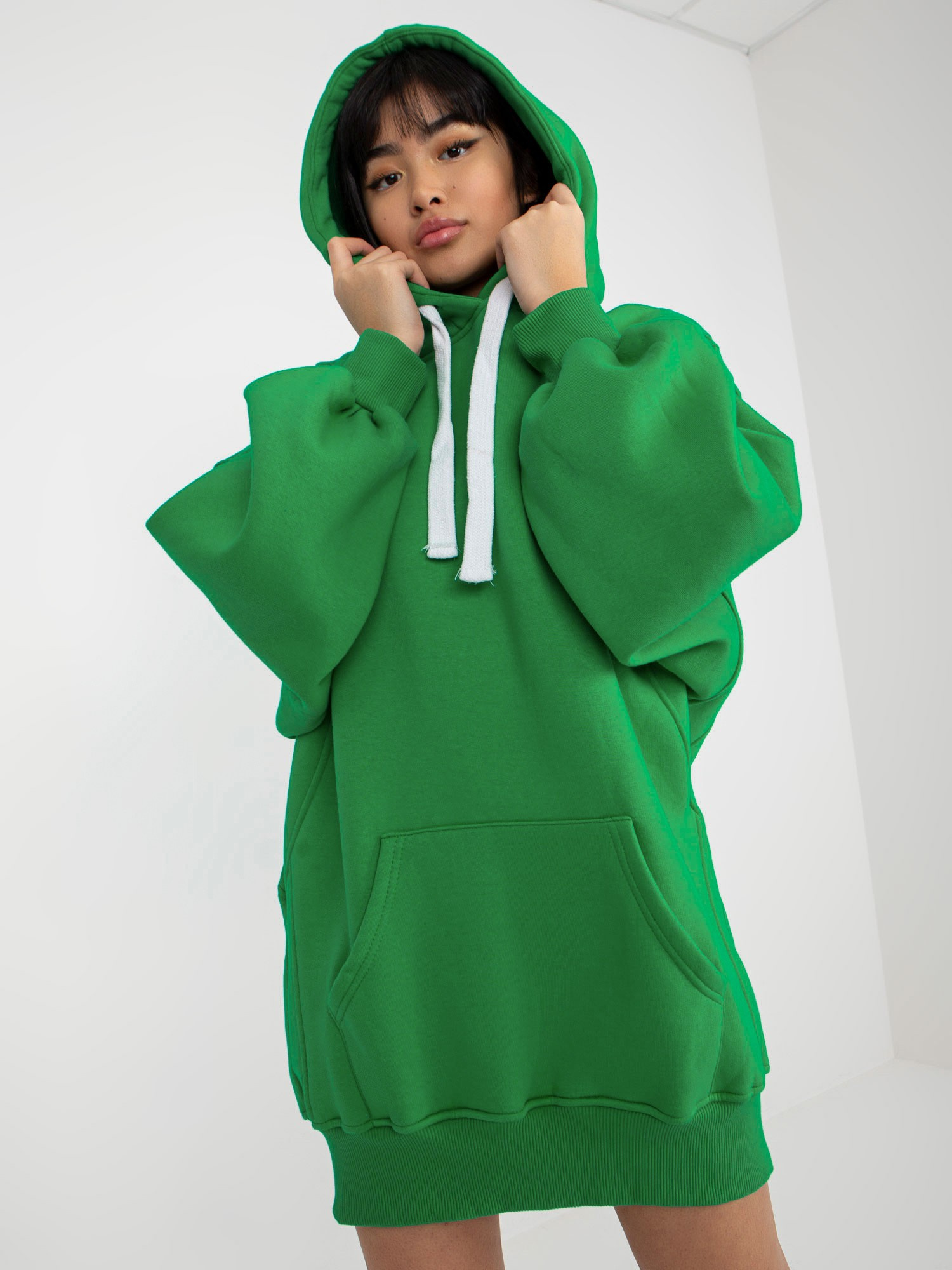 Zelená dlhá mikina s kapucňou EM-BL-694.20X-green Veľkosť: ONE SIZE