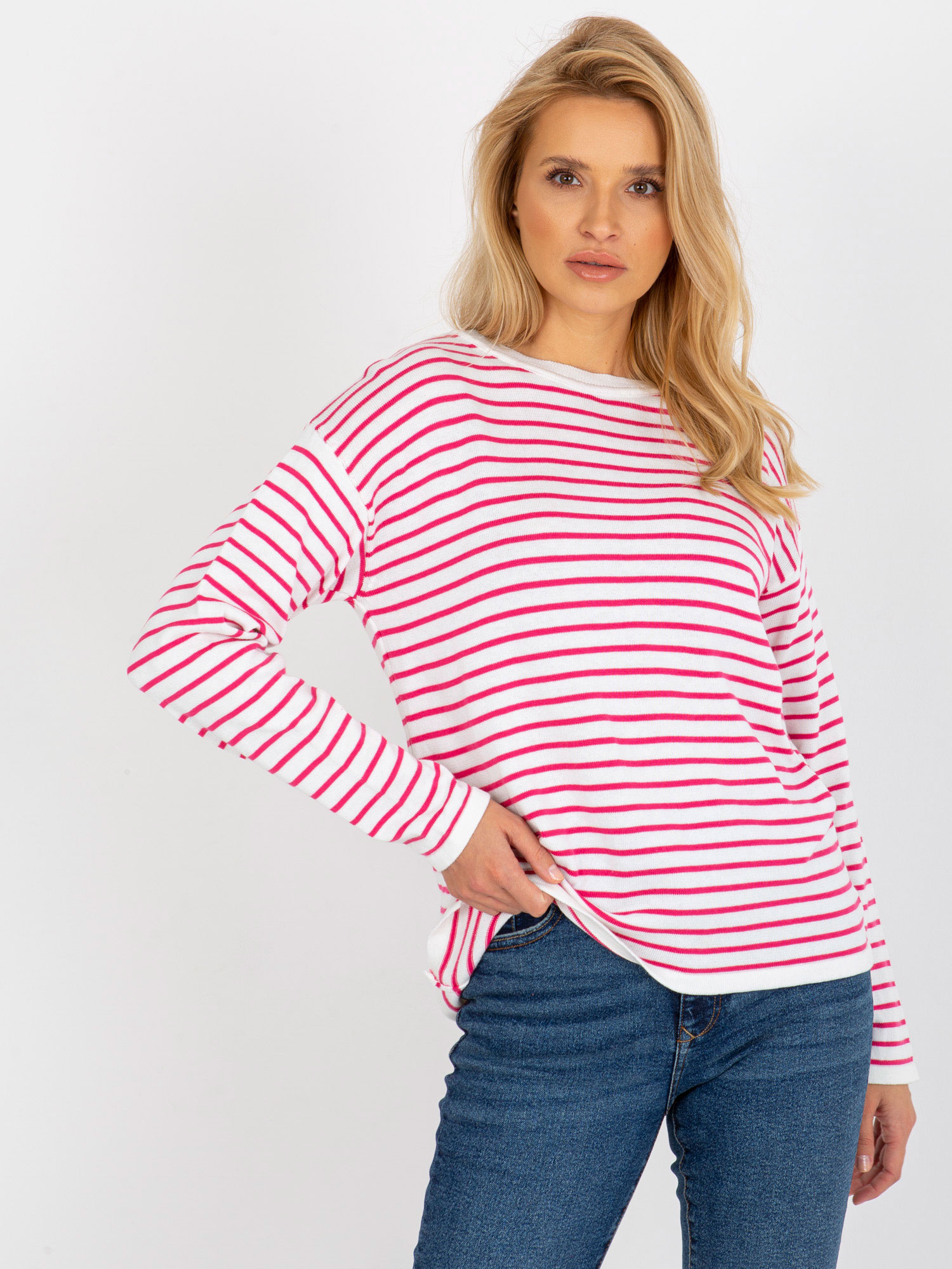 Bielo-ružový pruhovaný sveter LC-SW-6006.22-white-pink Veľkosť: ONE SIZE