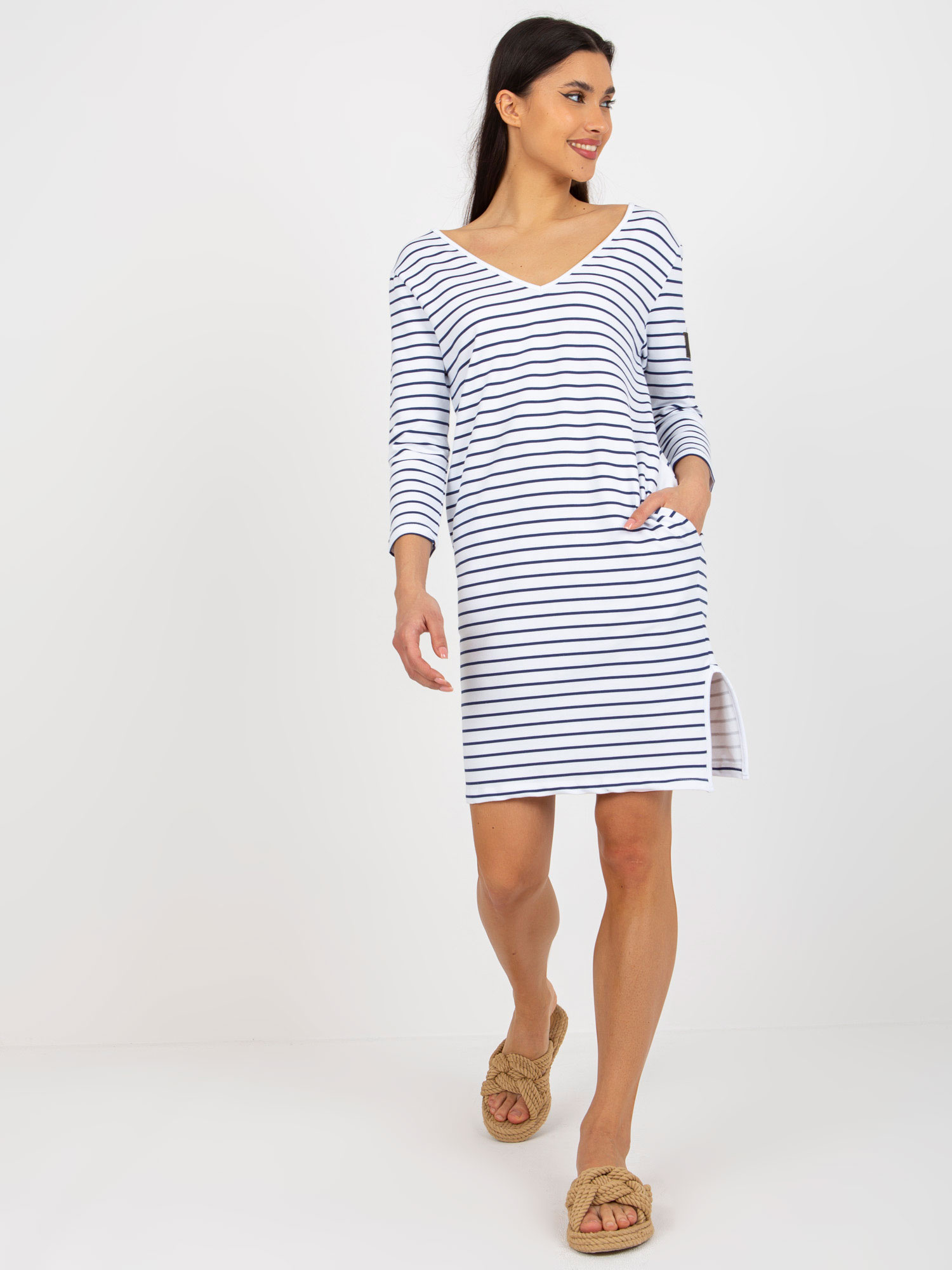 Bielo-tmavomodré pruhované šaty TW-SK-BL-1010.74-white-dark blue Veľkosť: S