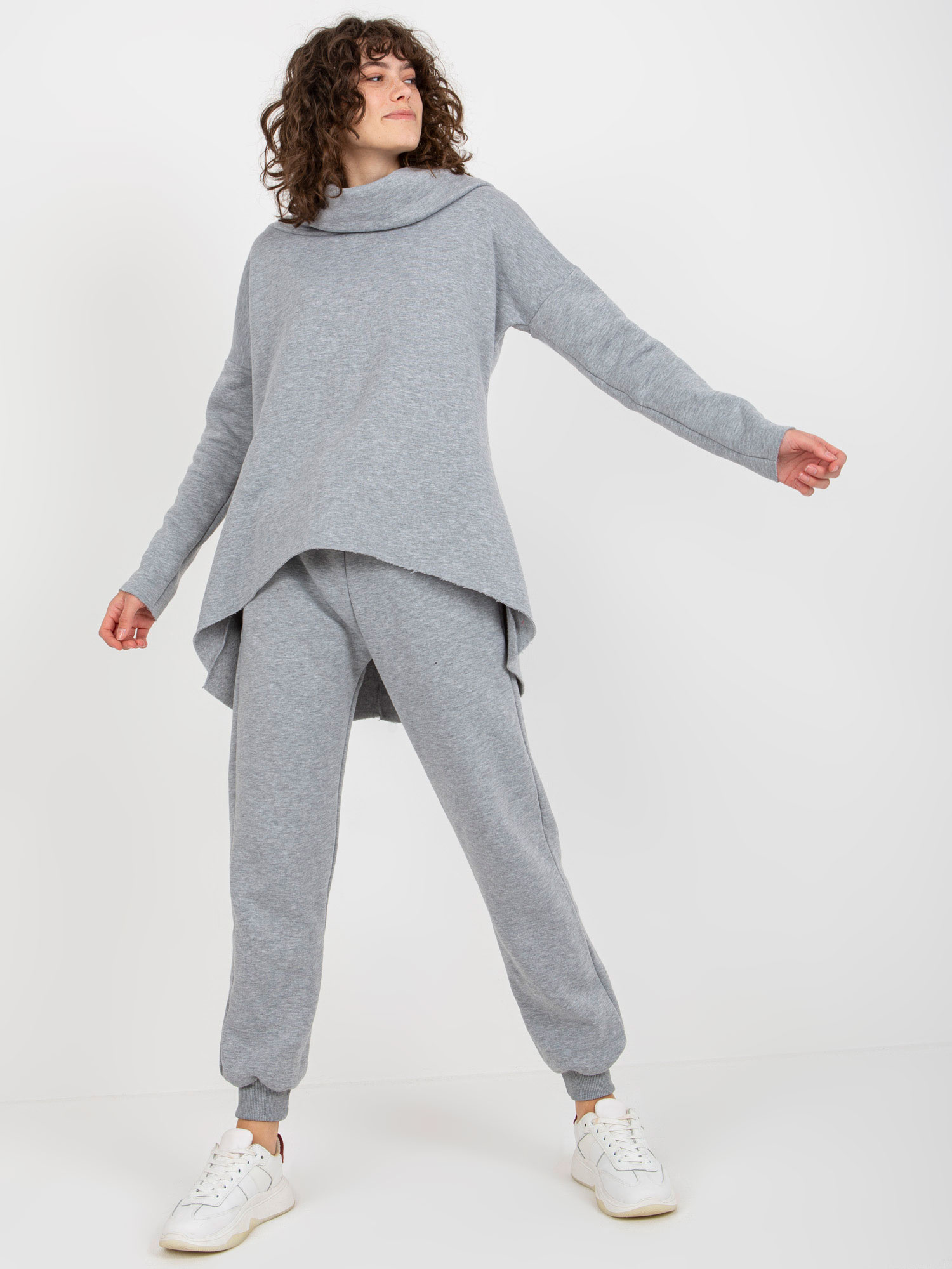 Sivá tepláková súprava s predĺženou mikinou EM-KMPL-632.13-grey Veľkosť: ONE SIZE