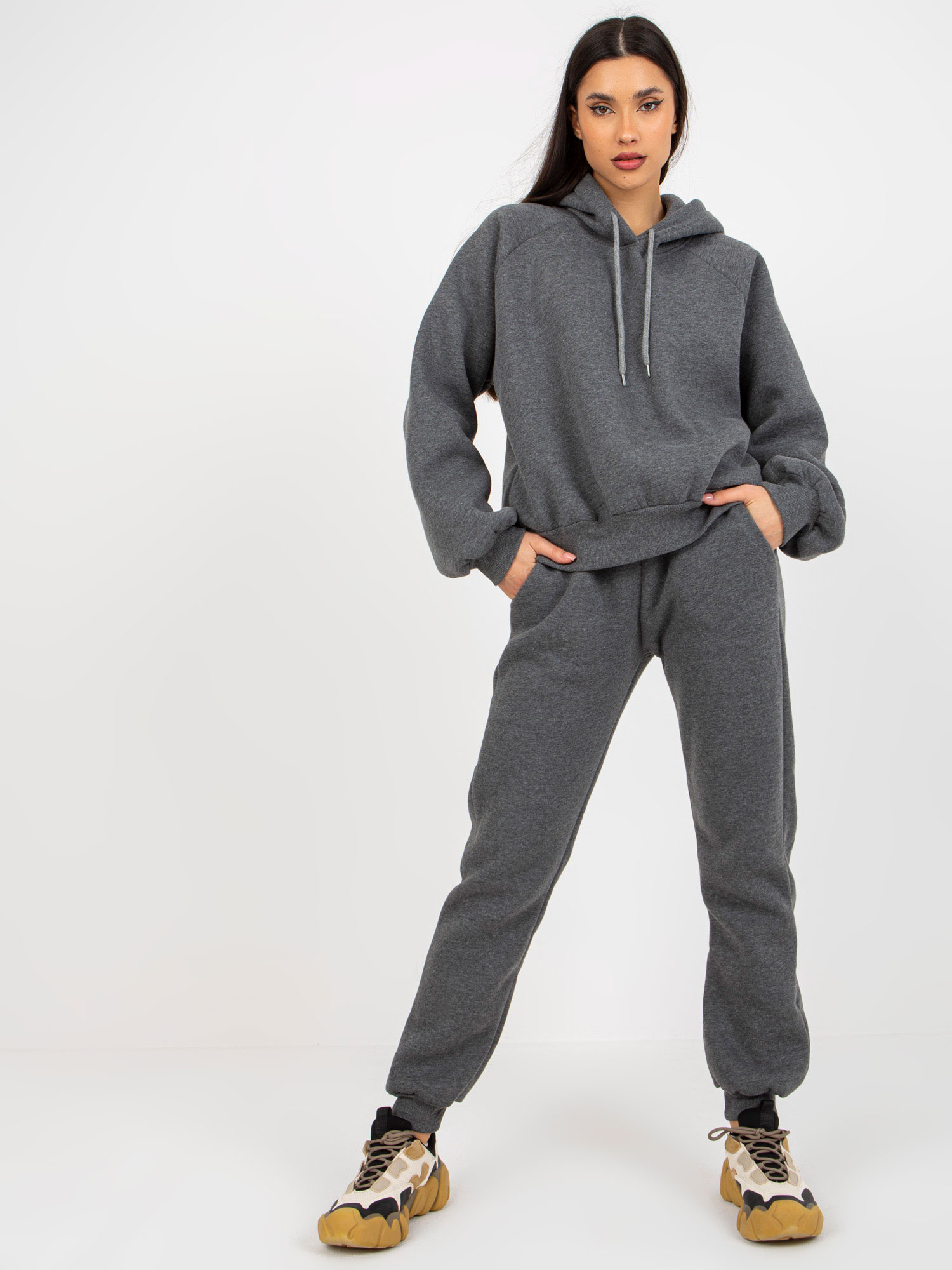 Tmavosivá dámska tepláková súprava EM-KMPL-659.32-dark grey Veľkosť: ONE SIZE