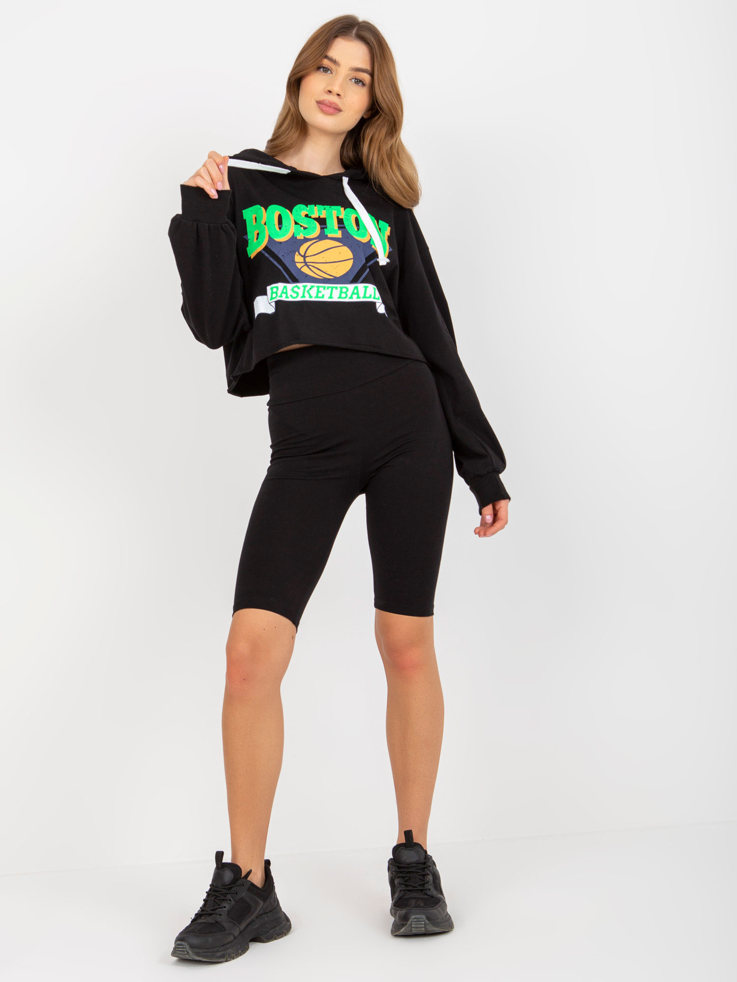 Čierna dámska športová súprava kraťasov a mikiny EM-KMPL-732.39X-black Veľkosť: ONE SIZE