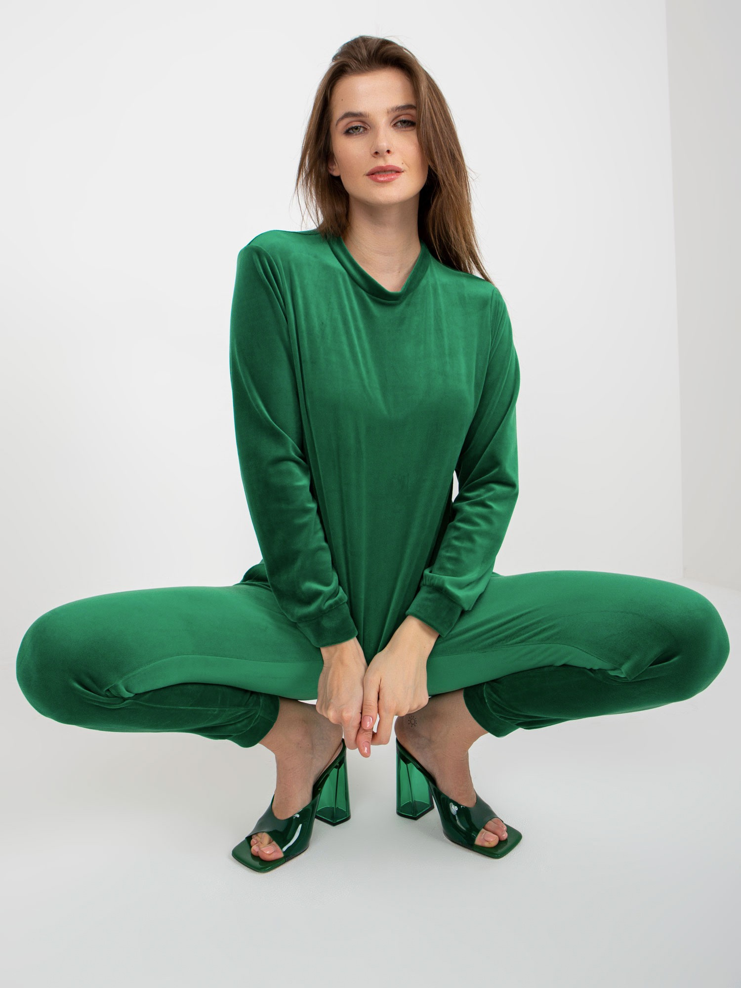 Velúrová tmavozelená teplákovka Brenda -WN-KMPL-1908.15X-green Veľkosť: XL