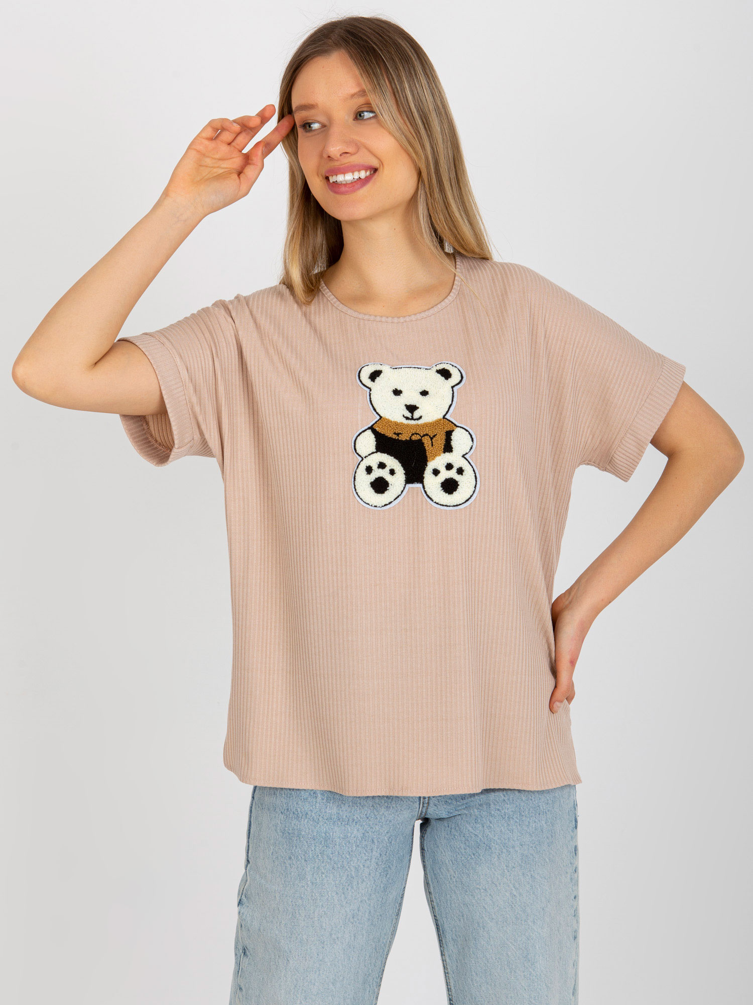 Béžové rebrované tričko s medvedíkom LK-BZ-509251.26X-beige Veľkosť: ONE SIZE