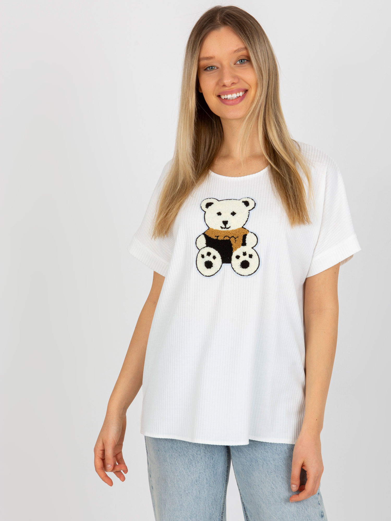 Smotanové rebrované tričko s medvedíkom LK-BZ-509251.26X-ecru Veľkosť: ONE SIZE