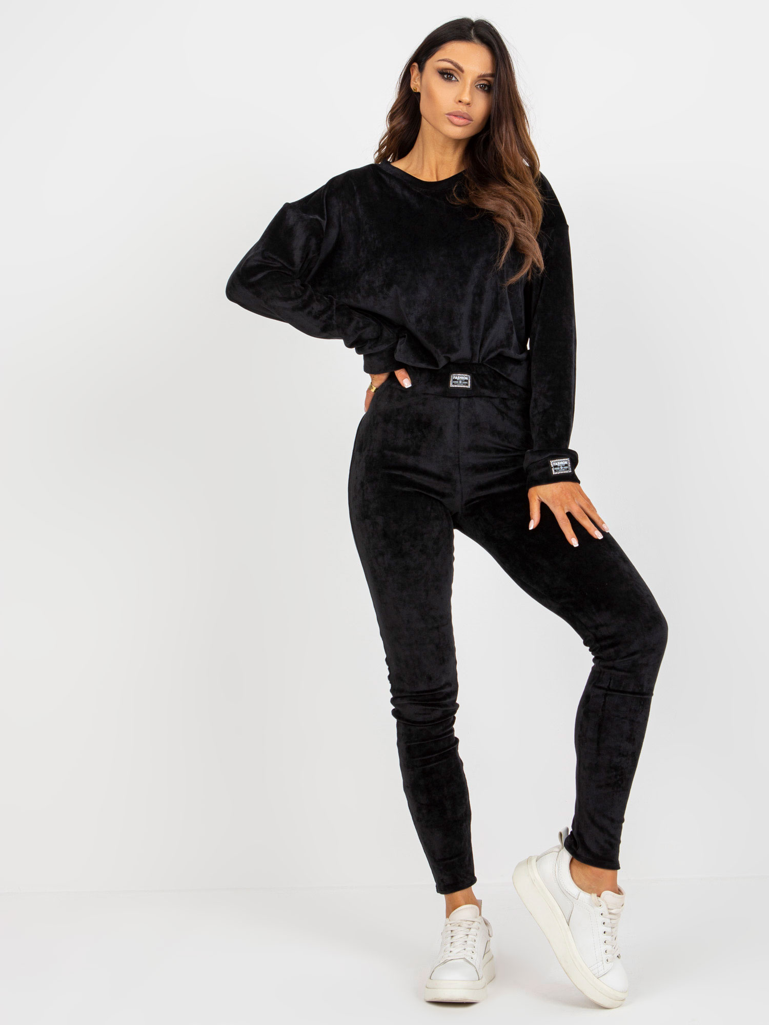 Čierna lesklá súprava legín a mikiny LK-KMPL-509183.06X-black Veľkosť: L/XL