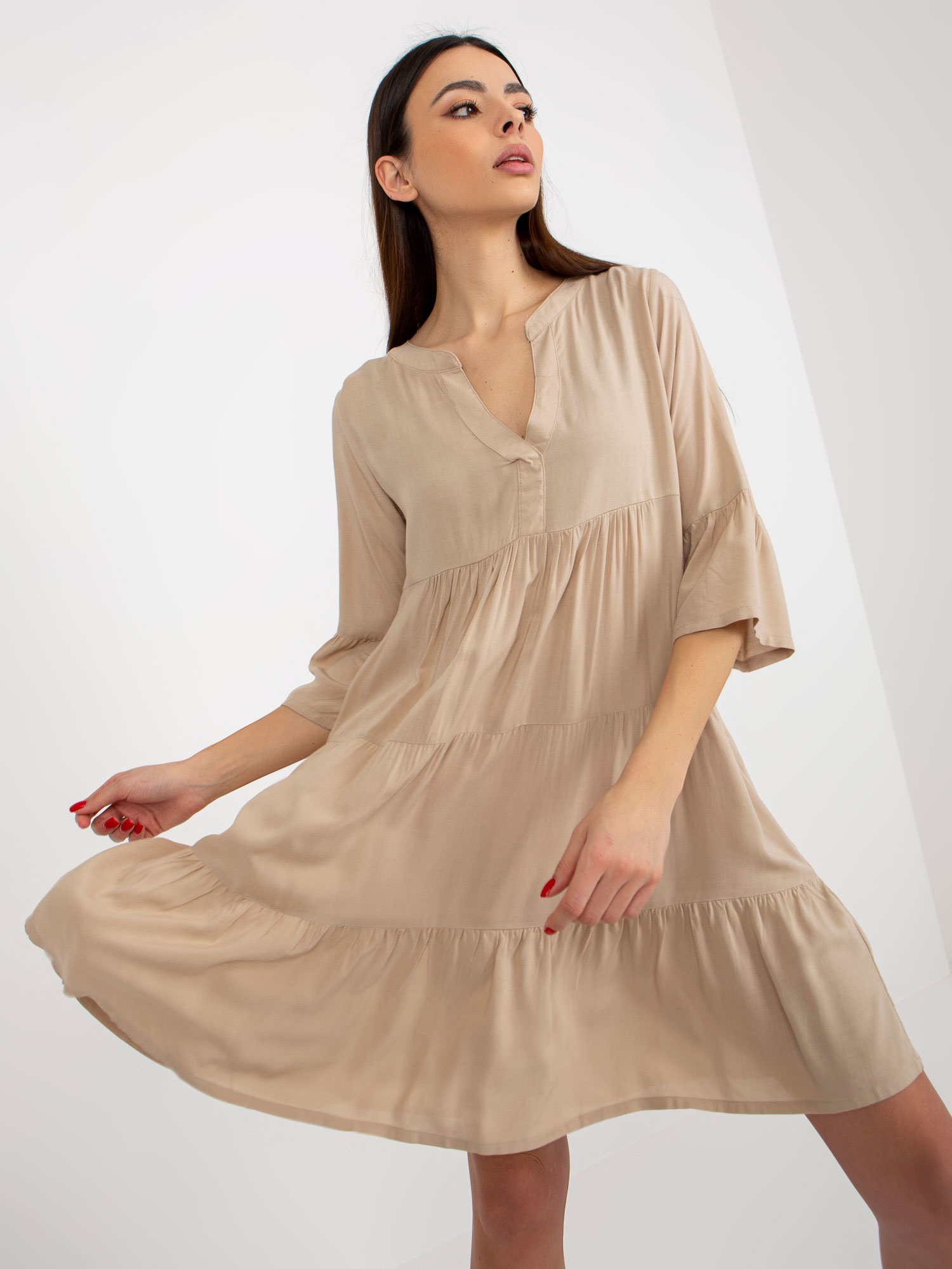 Béžové voľné minišaty s 3/4 rukávom -D73761M30214C-beige Veľkosť: M