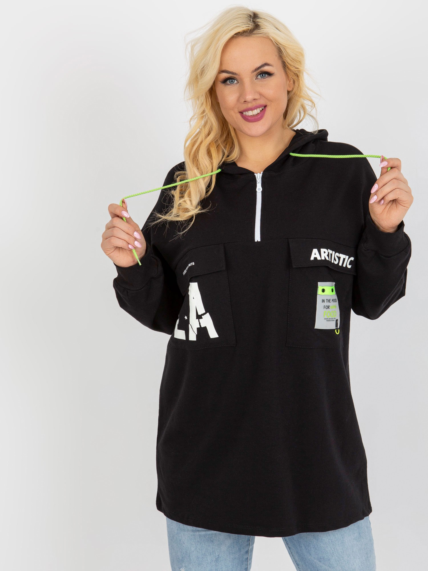 Čierna oversize mikina Artistic -RV-BL-8258.34-black Veľkosť: ONE SIZE