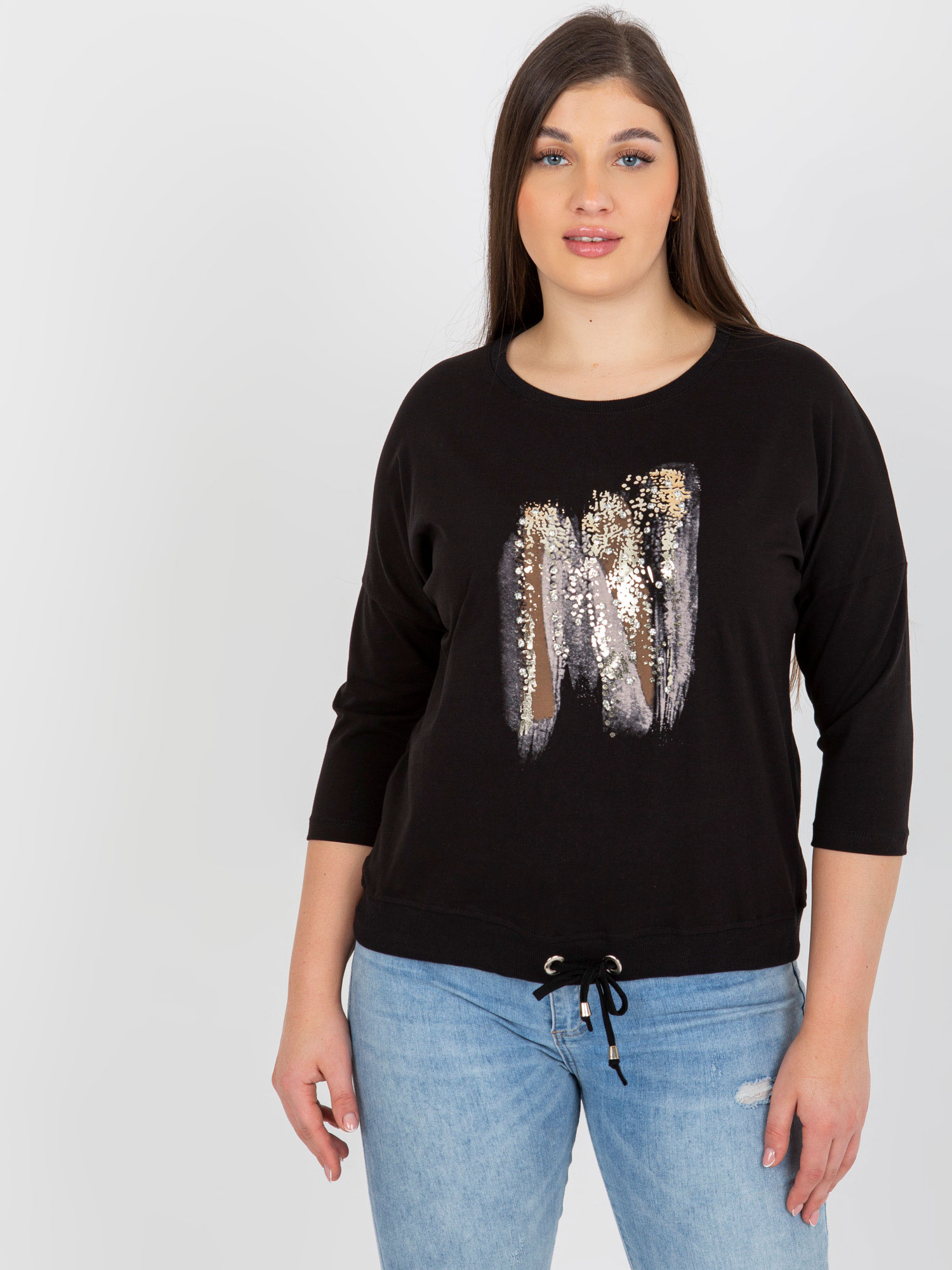Čierna blúzka s lesklou potlačou RV-BZ-8182.03X-black Veľkosť: ONE SIZE