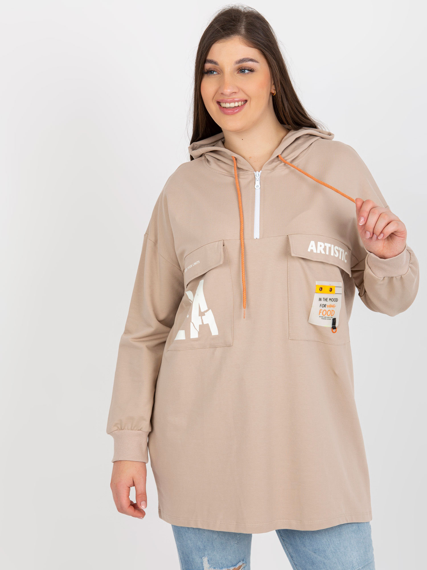Béžová dlhšia dámska mikina s kapucňou -RV-BL-8258.34-beżowy Veľkosť: ONE SIZE