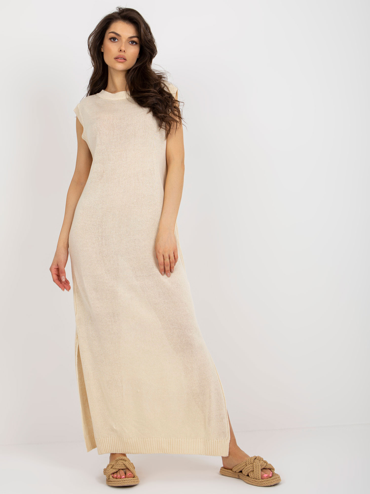 Svetlo béžové ľahké maxi šaty bez rukávov BA-SK-C1002.61P-light beige Veľkosť: ONE SIZE
