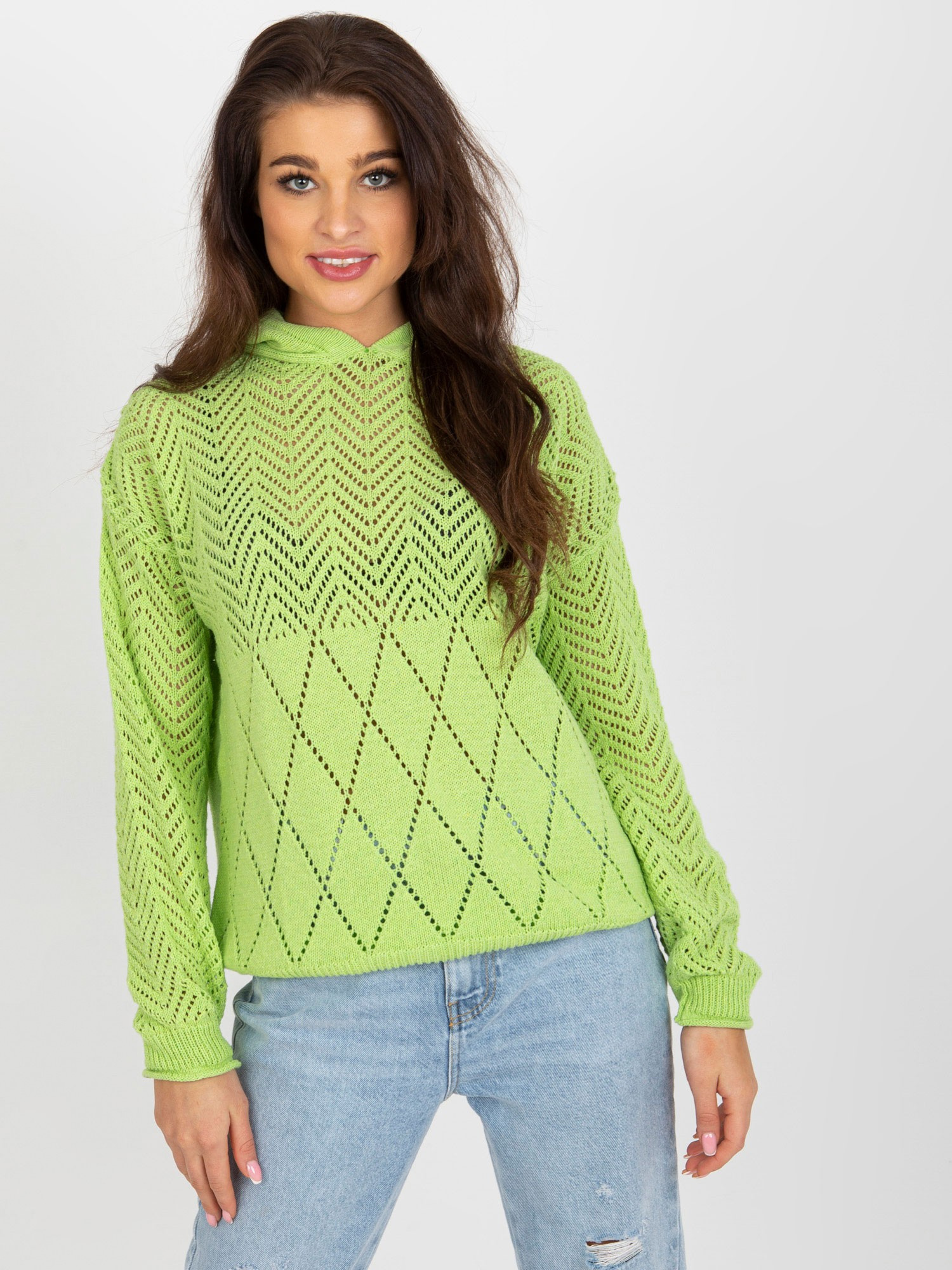 Svetlozelený ľahký dierovaný sveter s kapucňou BA-SW-2003.51P-light green Veľkosť: ONE SIZE