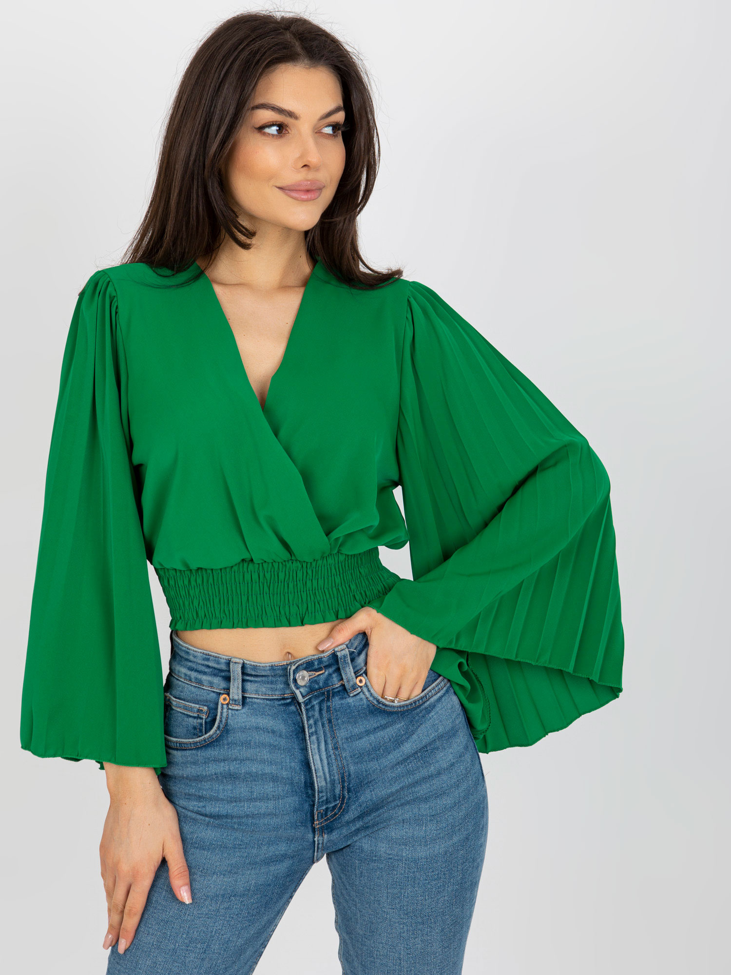 Tmavozelená elegantná blúzka s obálkovým výstrihom -DHJ-BZ-16503.30X-zelená Veľkosť: ONE SIZE