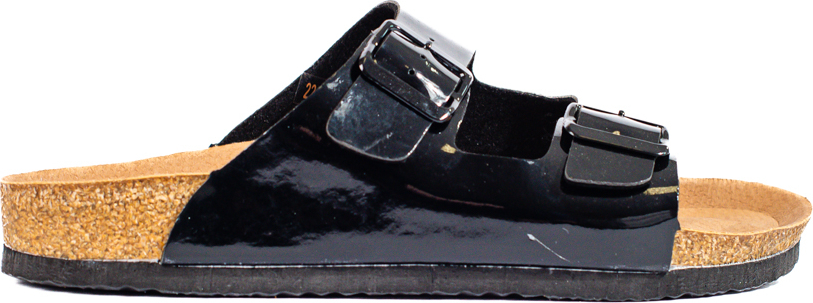 ČIERNE LAKOVANÉ NAZUVÁKY 22-19011B Veľkosť: 36