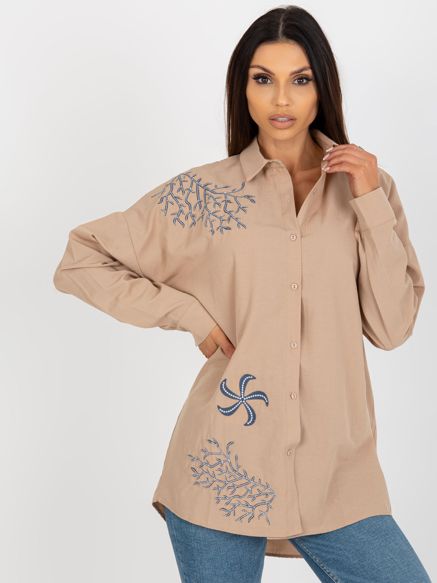 Béžová košeľa s potlačou TO-KS-7005.34P-beige Veľkosť: S