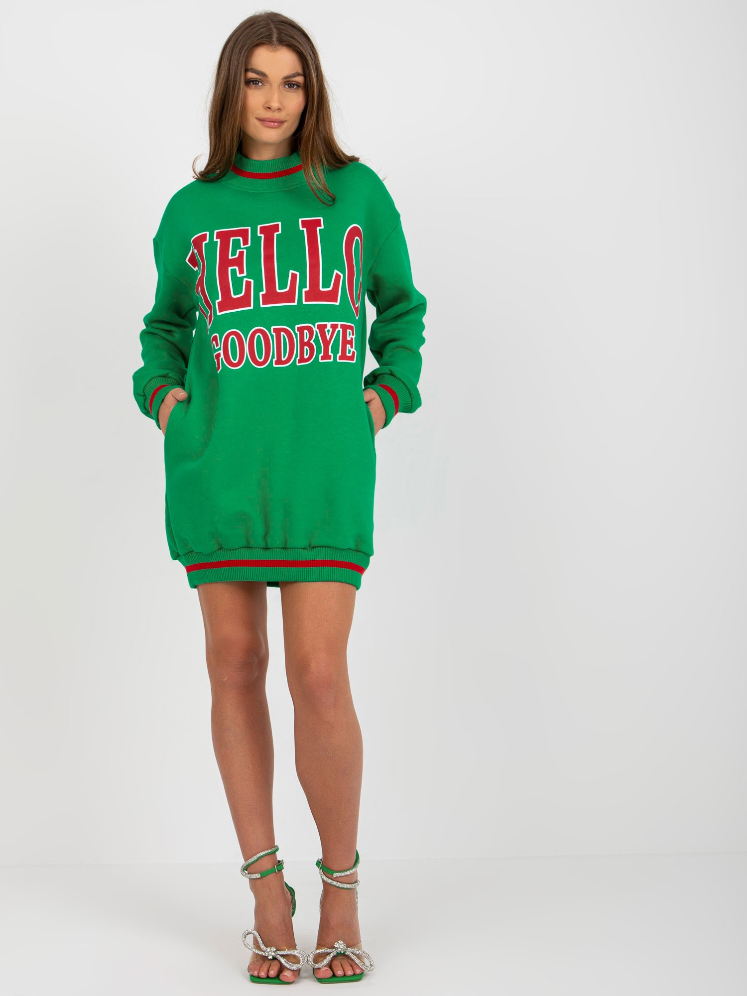 Zelené oversize mikinové šaty s nápisom -EM-BL-775.94-green Veľkosť: ONE SIZE