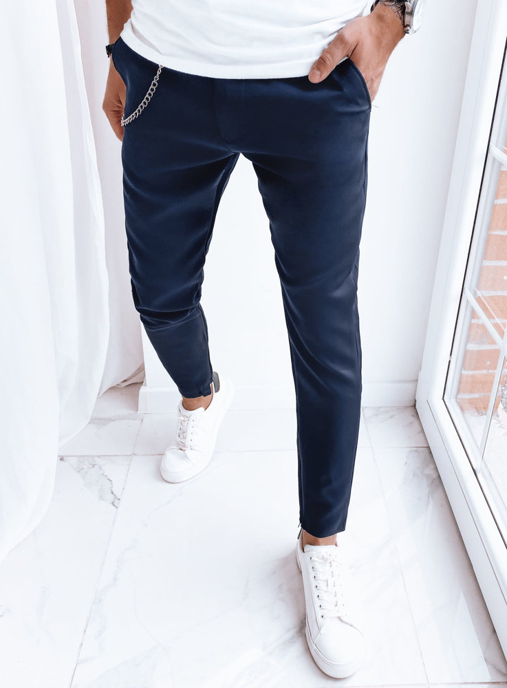 Tmavomodré pánske ležérne nohavice UX4010 Veľkosť: 30