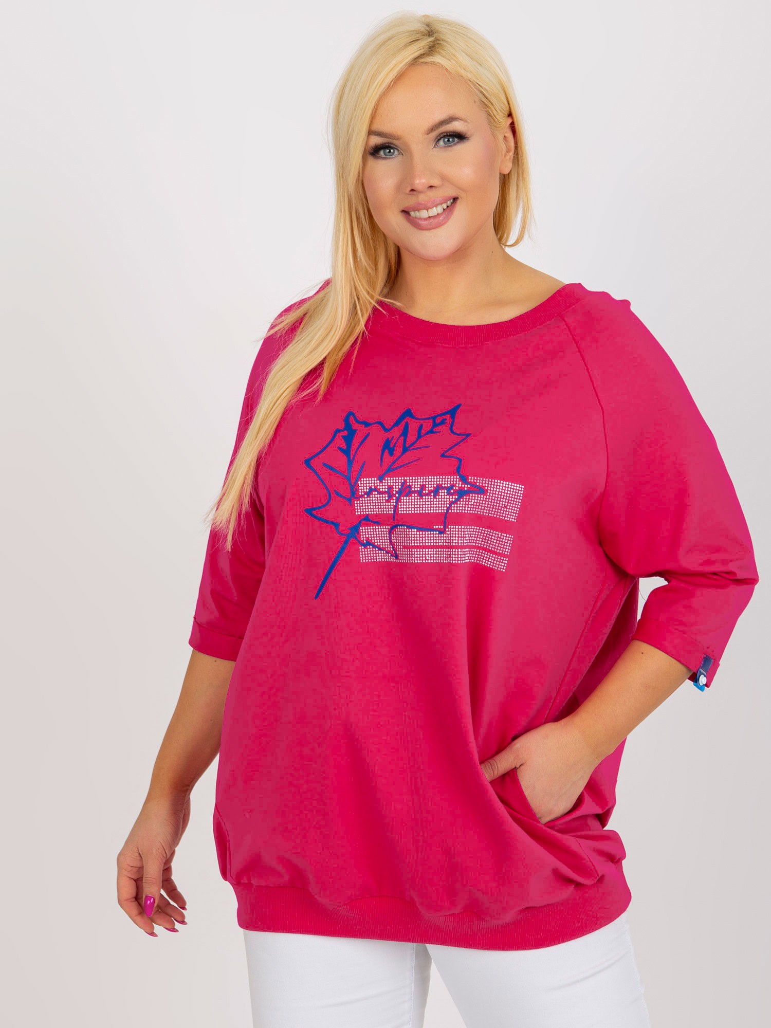 TMAVORUŽOVÉ TRIČKO S POTLAČOU A VRECKAMI RV-BZ-8532.22P-DARK PINK Veľkosť: ONE SIZE