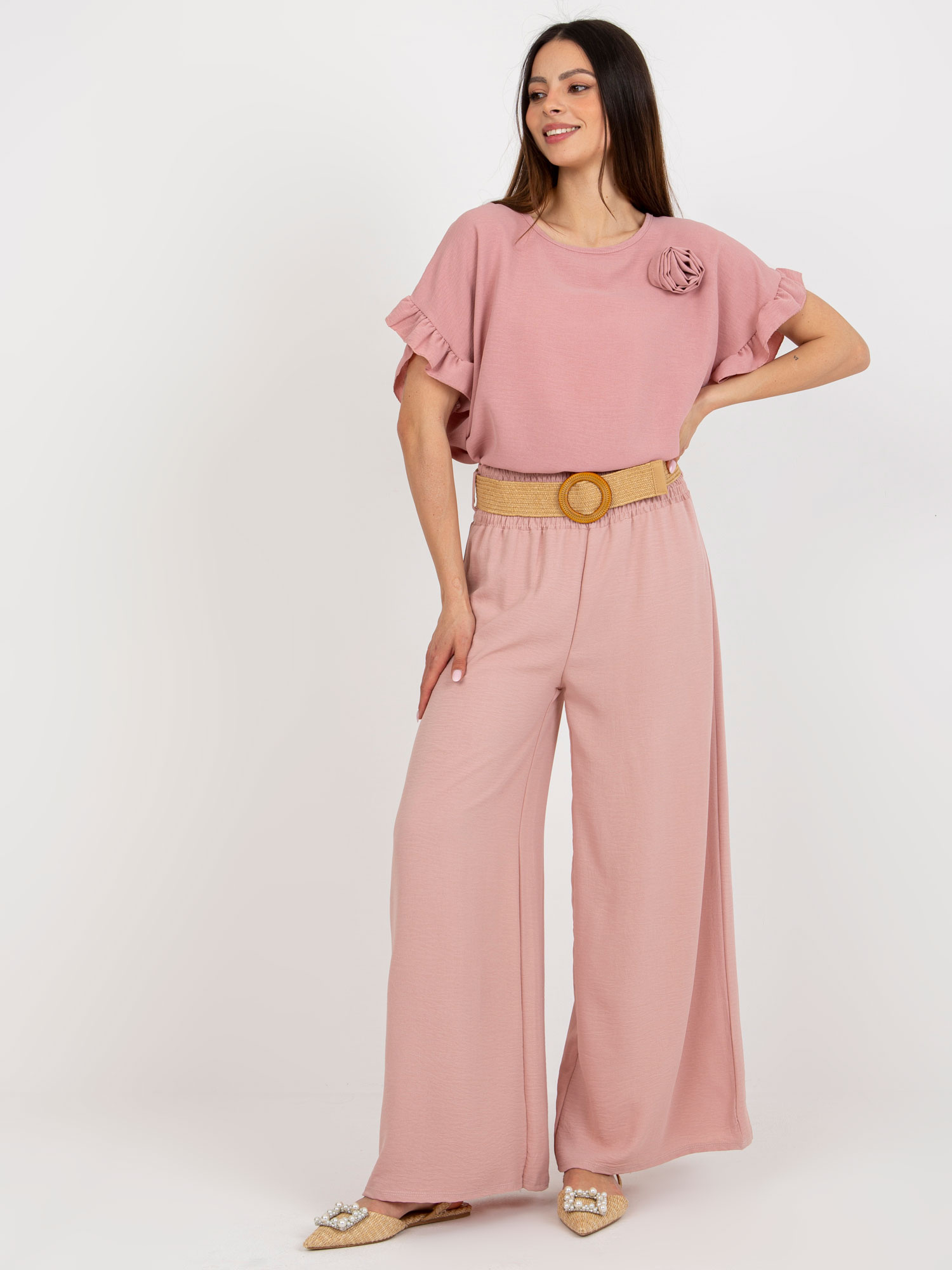 Svetloružové široké nohavice s pásikom DHJ-SP-8387.57-light pink Veľkosť: ONE SIZE