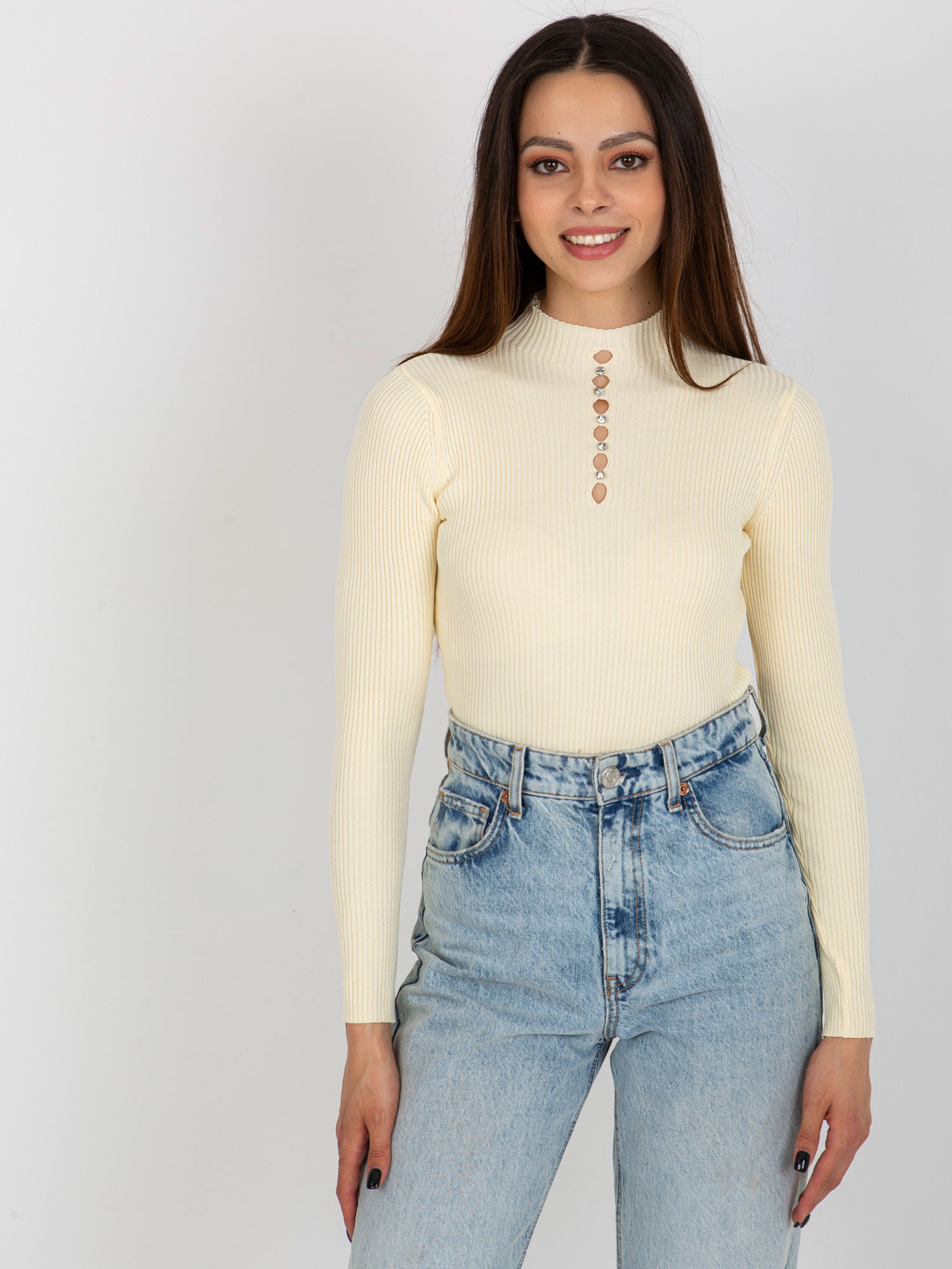 Svetlobéžové tričko s rolákom -BA-BZ-2302.97P-light beige Veľkosť: ONE SIZE