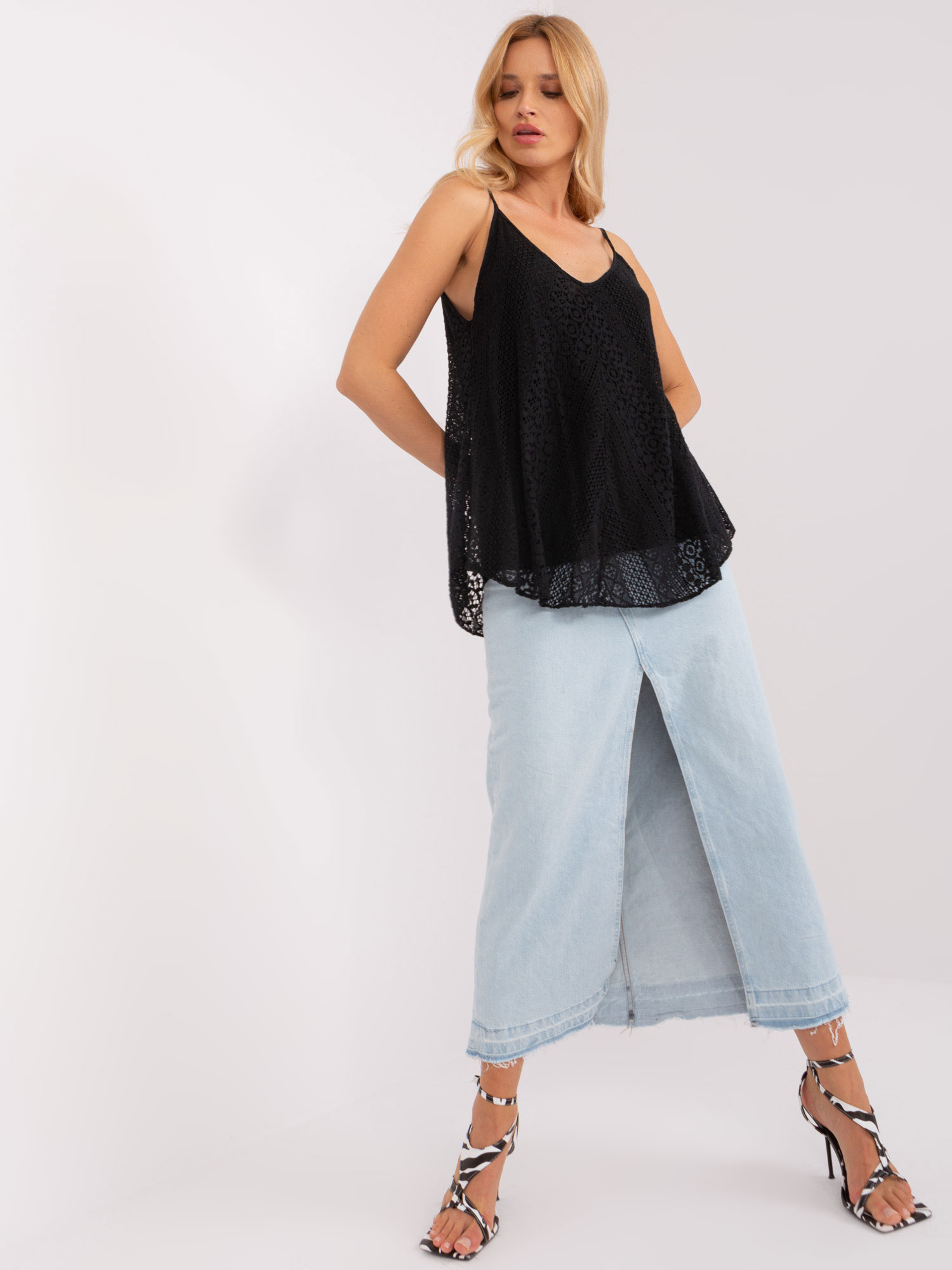 Čierne čipkové tielko TW-TP-BI-2095.23X-black Veľkosť: S