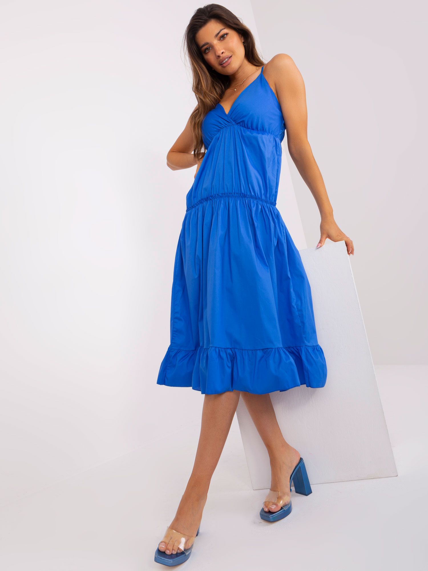 Modré midi šaty s výstrihom -TW-SK-BI-7220.29X-dark blue Veľkosť: S